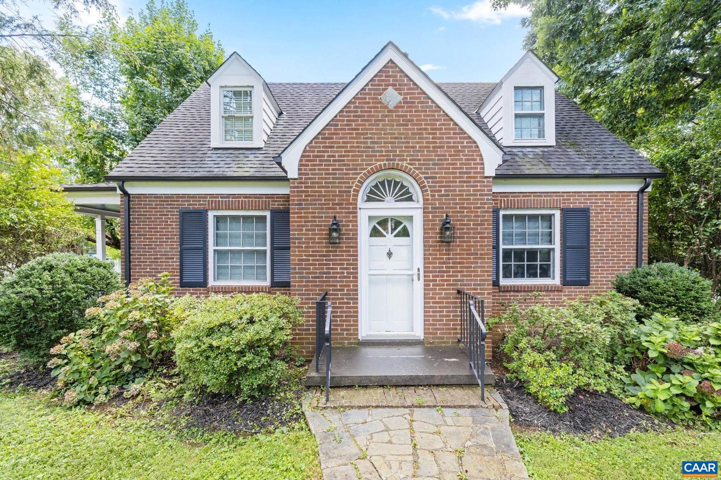 1500 RUGBY AVE, CHARLOTTESVILLE, Virginia 22903, 3 Bedrooms Bedrooms, ,2 BathroomsBathrooms,Residential,For sale,1500 RUGBY AVE,668391 MLS # 668391