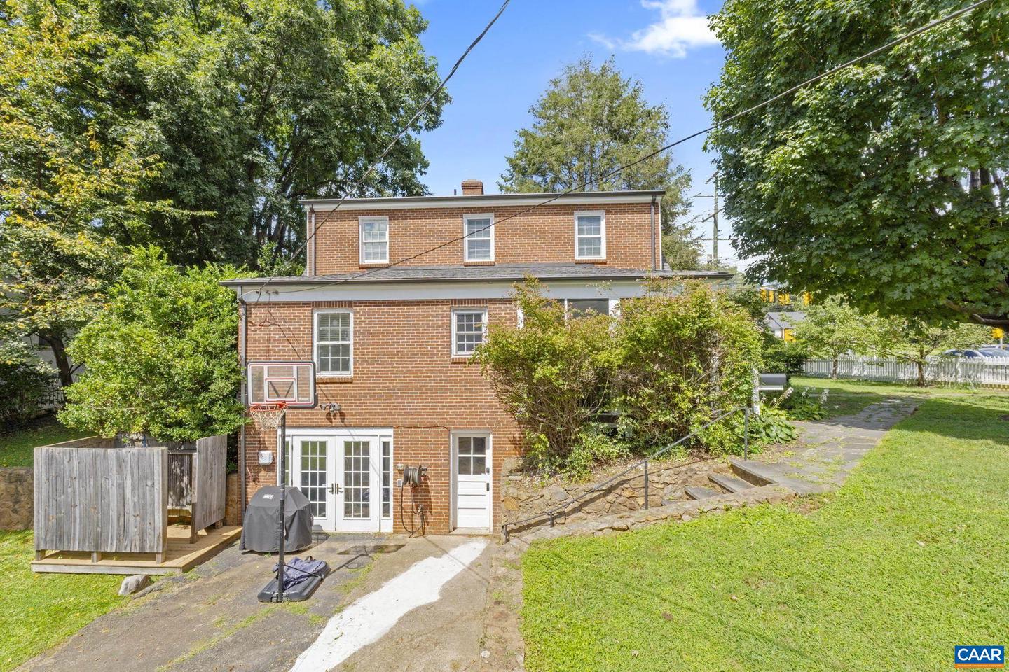 1500 RUGBY AVE, CHARLOTTESVILLE, Virginia 22903, 3 Bedrooms Bedrooms, ,2 BathroomsBathrooms,Residential,For sale,1500 RUGBY AVE,668391 MLS # 668391