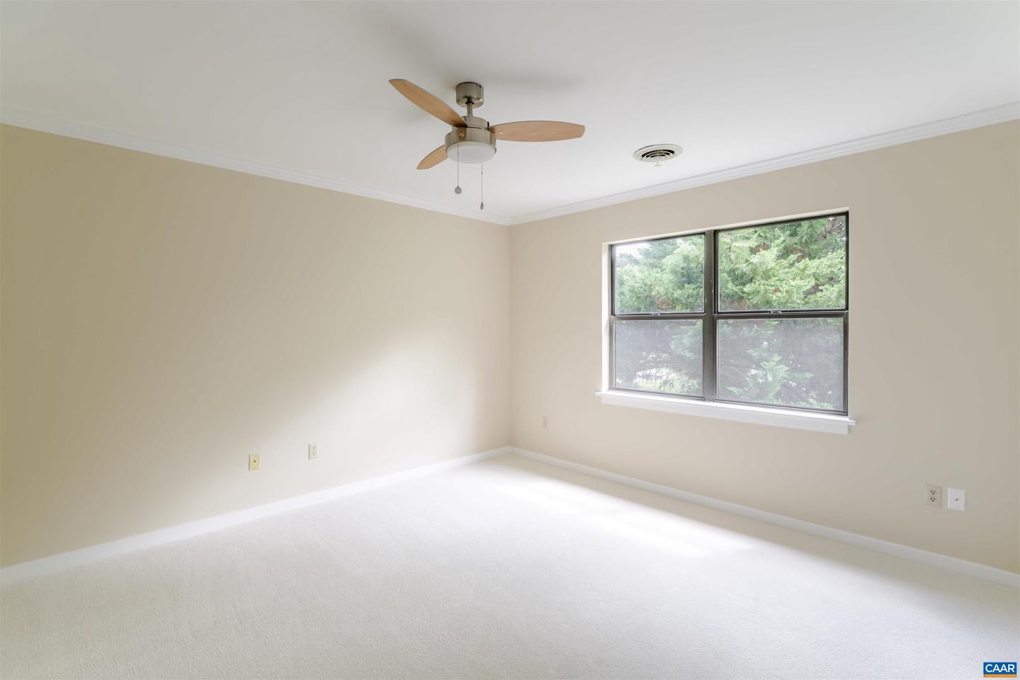 555 MILLSTONE CT, CHARLOTTESVILLE, Virginia 22901, 2 Bedrooms Bedrooms, ,1 BathroomBathrooms,Residential,For sale,555 MILLSTONE CT,668392 MLS # 668392