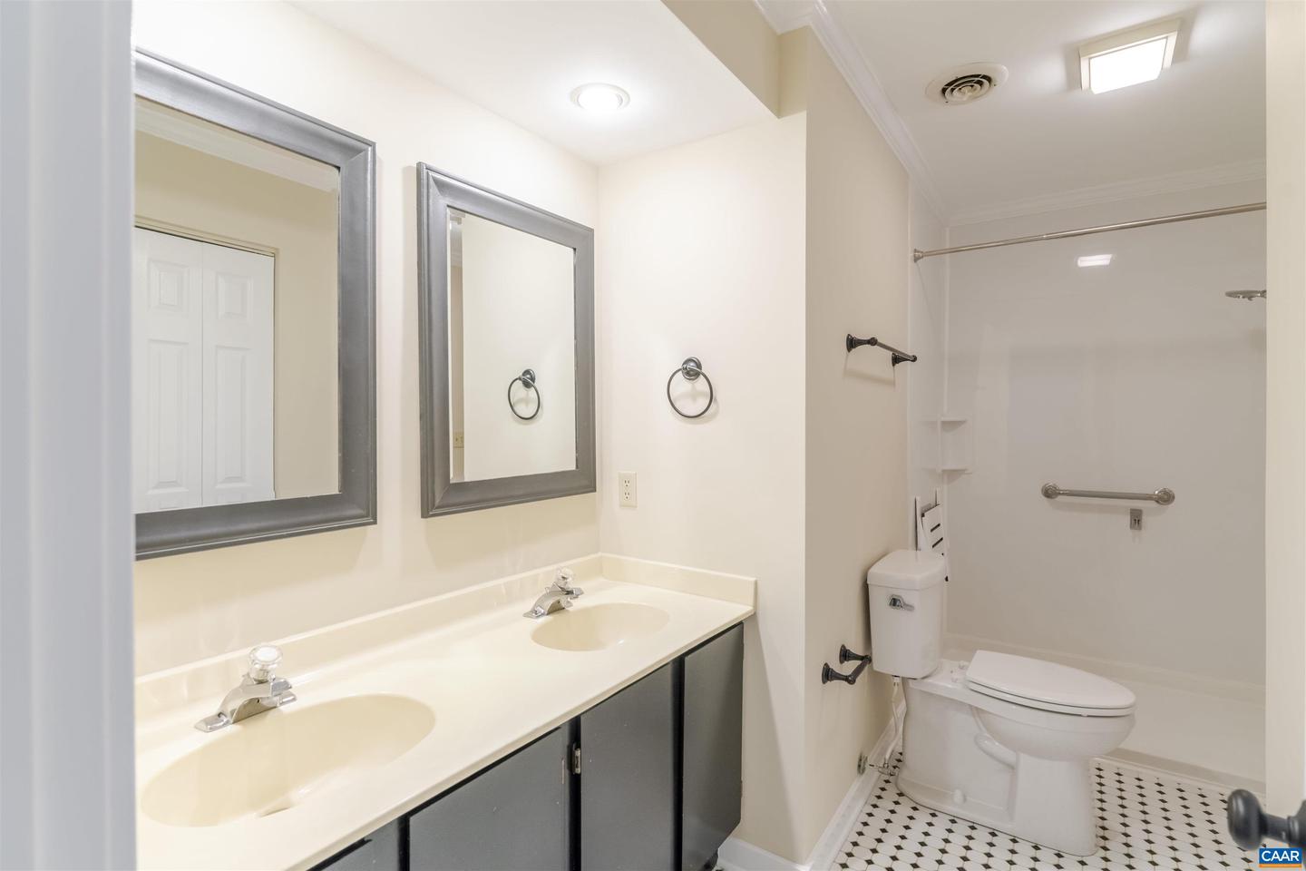 555 MILLSTONE CT, CHARLOTTESVILLE, Virginia 22901, 2 Bedrooms Bedrooms, ,1 BathroomBathrooms,Residential,For sale,555 MILLSTONE CT,668392 MLS # 668392