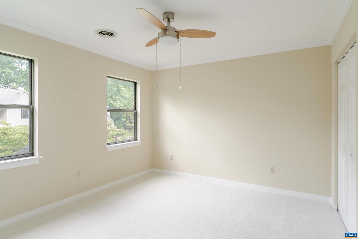 555 MILLSTONE CT, CHARLOTTESVILLE, Virginia 22901, 2 Bedrooms Bedrooms, ,1 BathroomBathrooms,Residential,For sale,555 MILLSTONE CT,668392 MLS # 668392