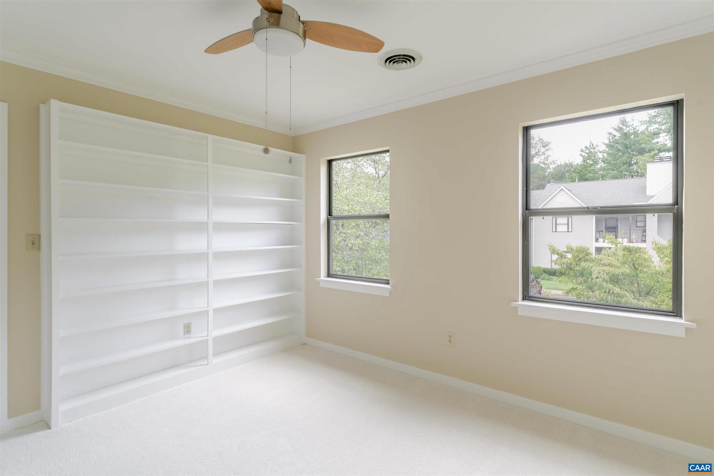 555 MILLSTONE CT, CHARLOTTESVILLE, Virginia 22901, 2 Bedrooms Bedrooms, ,1 BathroomBathrooms,Residential,For sale,555 MILLSTONE CT,668392 MLS # 668392