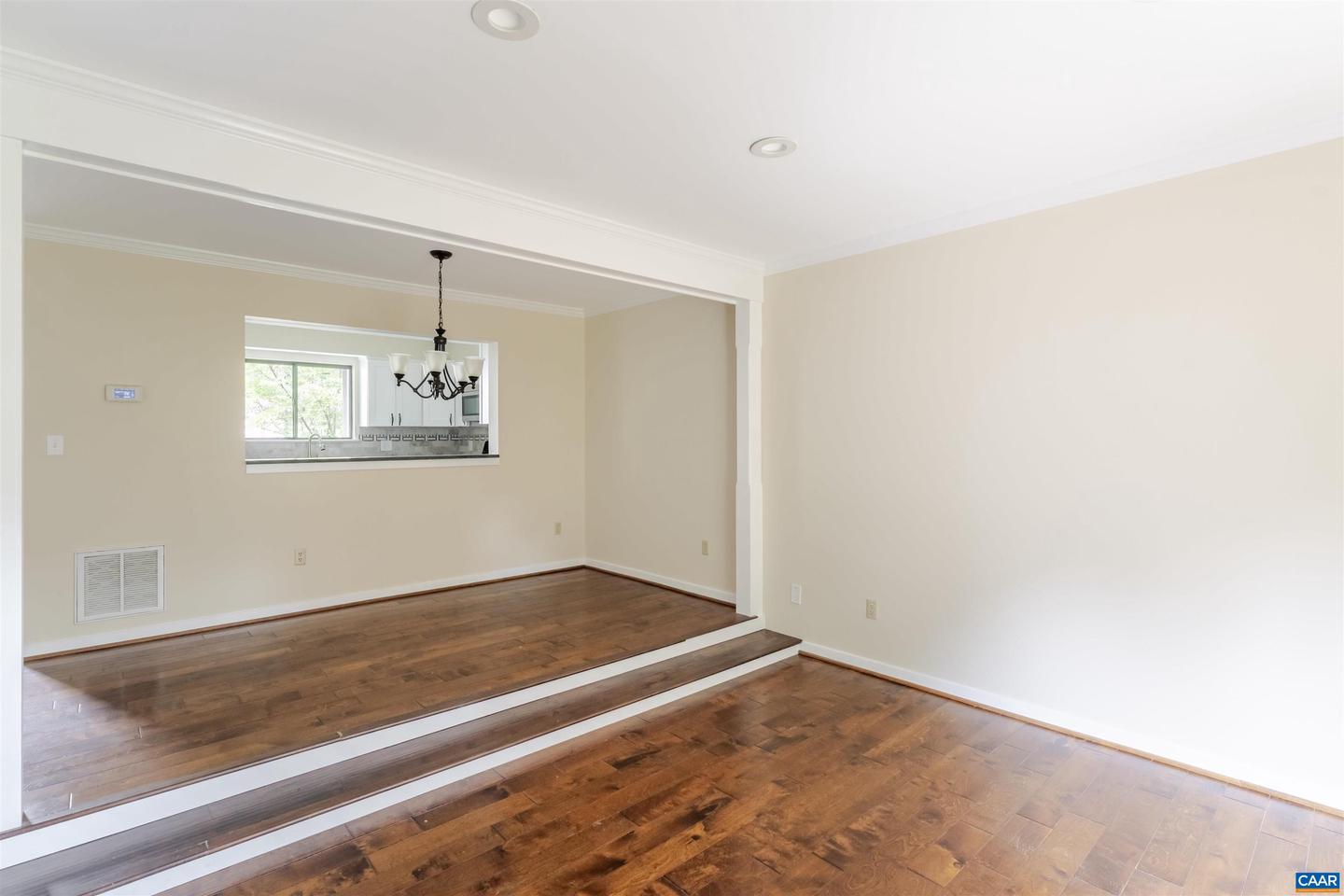 555 MILLSTONE CT, CHARLOTTESVILLE, Virginia 22901, 2 Bedrooms Bedrooms, ,1 BathroomBathrooms,Residential,For sale,555 MILLSTONE CT,668392 MLS # 668392