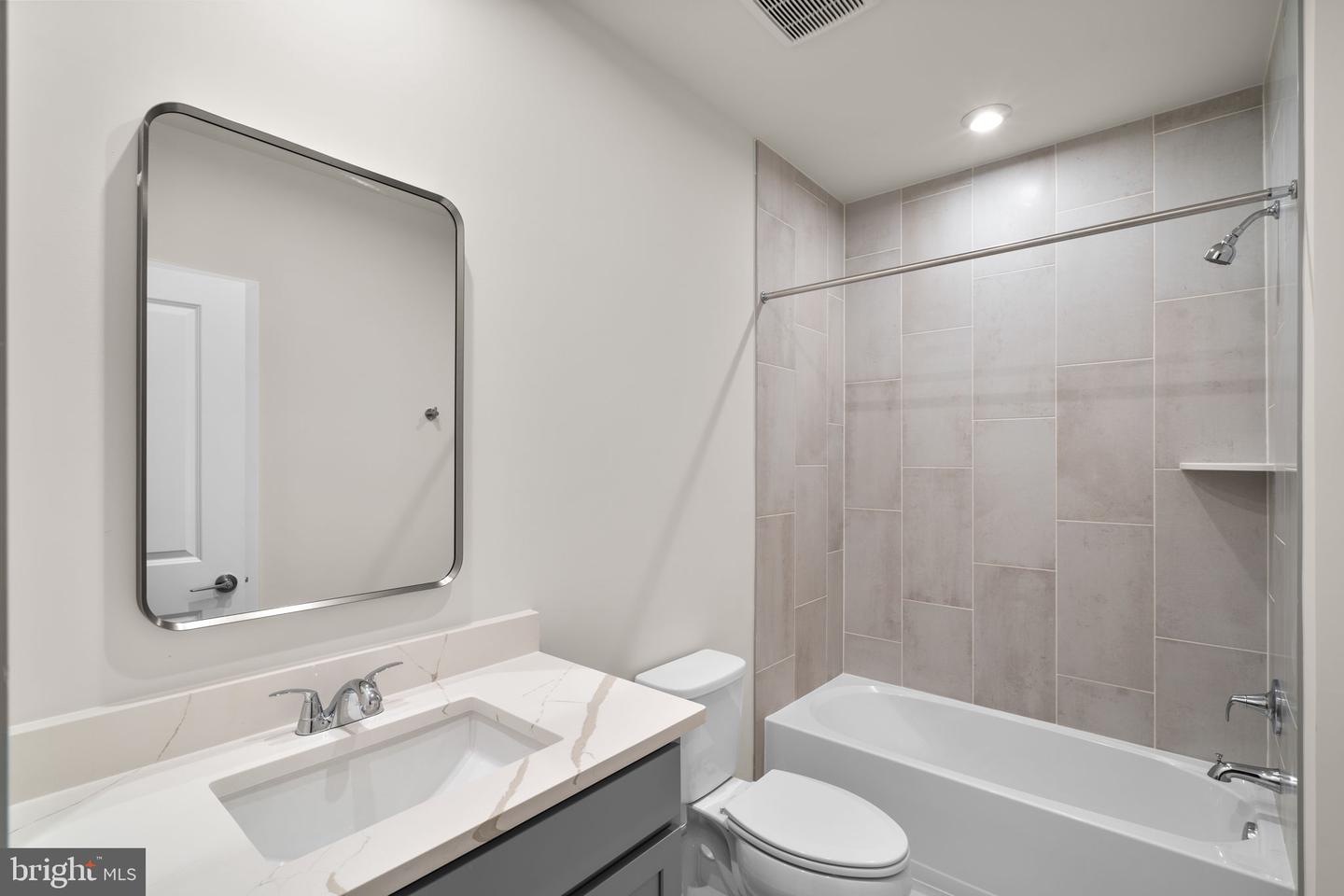 1012 CAPTAIN RICHARDS CT, MARSHALL, Virginia 20115, 3 Bedrooms Bedrooms, ,3 BathroomsBathrooms,Residential,For sale,1012 CAPTAIN RICHARDS CT,VAFQ2018110 MLS # VAFQ2018110 1012 CAPTAIN RICHARDS CT, MARSHALL, Virginia 20115, 3 Bedrooms Bedrooms, ,3 BathroomsBathrooms,Residential,For sale,1012 CAPTAIN RICHARDS CT,VAFQ2018110 MLS # VAFQ2018110