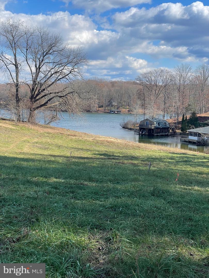 4706 EAGLE POINT CT, SPOTSYLVANIA, Virginia 22551, ,Land,For sale,4706 EAGLE POINT CT,VASP2035832 MLS # VASP2035832