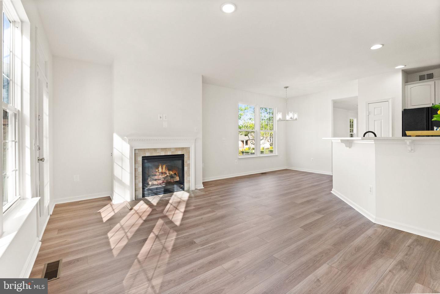 3680 OSBORNE DR, WARRENTON, Virginia 20187, 4 Bedrooms Bedrooms, ,3 BathroomsBathrooms,Residential,For sale,3680 OSBORNE DR,VAFQ2016302 MLS # VAFQ2016302