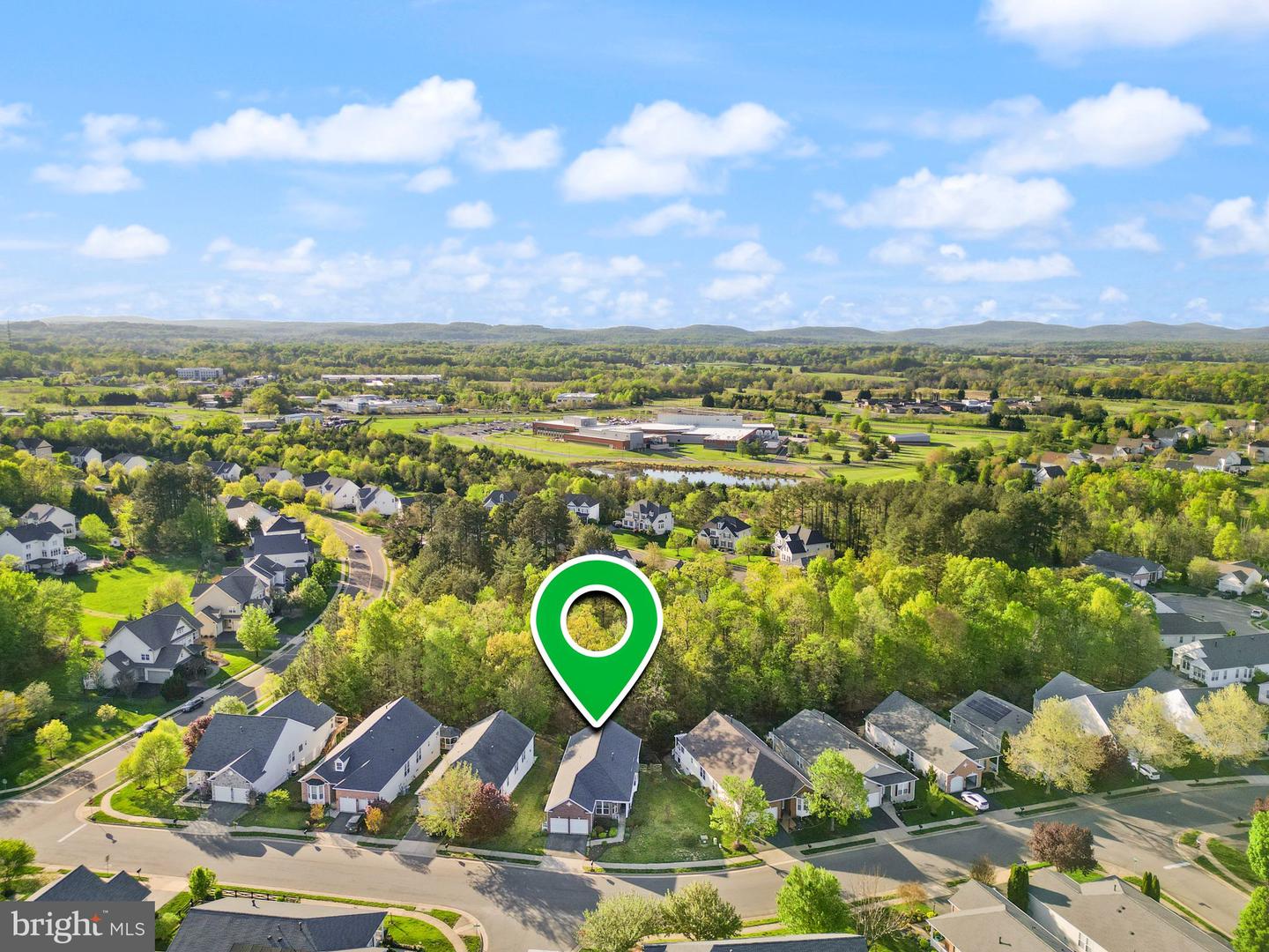 3680 OSBORNE DR, WARRENTON, Virginia 20187, 4 Bedrooms Bedrooms, ,3 BathroomsBathrooms,Residential,For sale,3680 OSBORNE DR,VAFQ2016302 MLS # VAFQ2016302