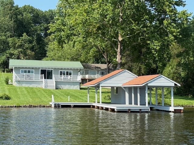 1382 S LAKESHORE DR, LOUISA, Virginia 23093, 2 Bedrooms Bedrooms, ,1 BathroomBathrooms,Residential,1382 S LAKESHORE DR,654346 MLS # 654346