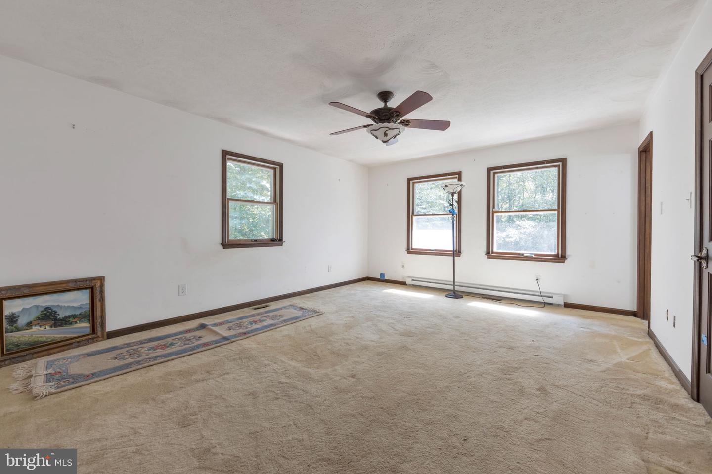 11079 NEWOOD DR, MANASSAS, Virginia 20111, 3 Bedrooms Bedrooms, ,2 BathroomsBathrooms,Residential,For sale,11079 NEWOOD DR,VAPW2094230 MLS # VAPW2094230