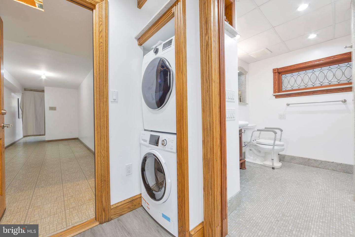 11079 NEWOOD DR, MANASSAS, Virginia 20111, 3 Bedrooms Bedrooms, ,2 BathroomsBathrooms,Residential,For sale,11079 NEWOOD DR,VAPW2094230 MLS # VAPW2094230