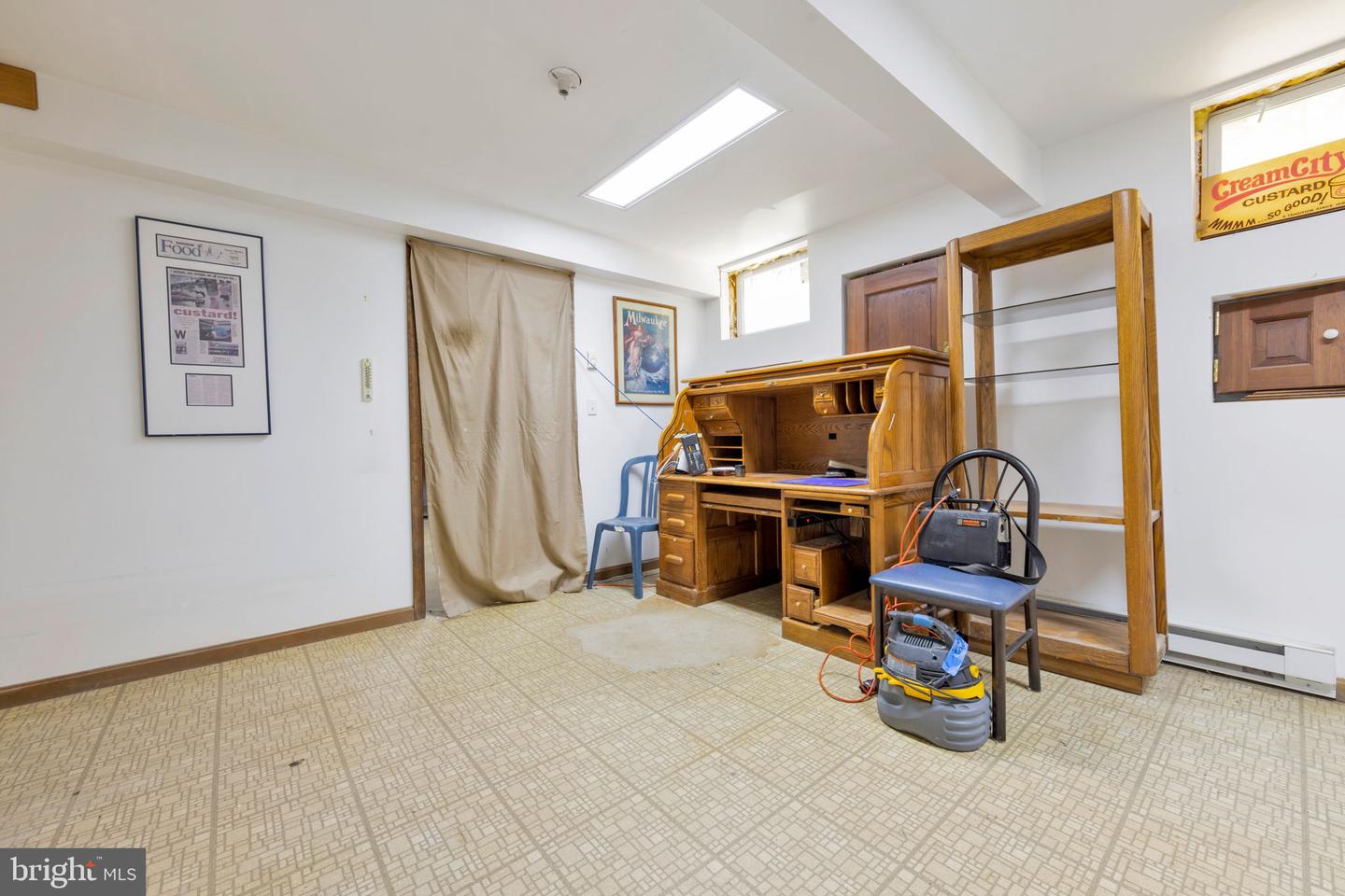 11079 NEWOOD DR, MANASSAS, Virginia 20111, 3 Bedrooms Bedrooms, ,2 BathroomsBathrooms,Residential,For sale,11079 NEWOOD DR,VAPW2094230 MLS # VAPW2094230