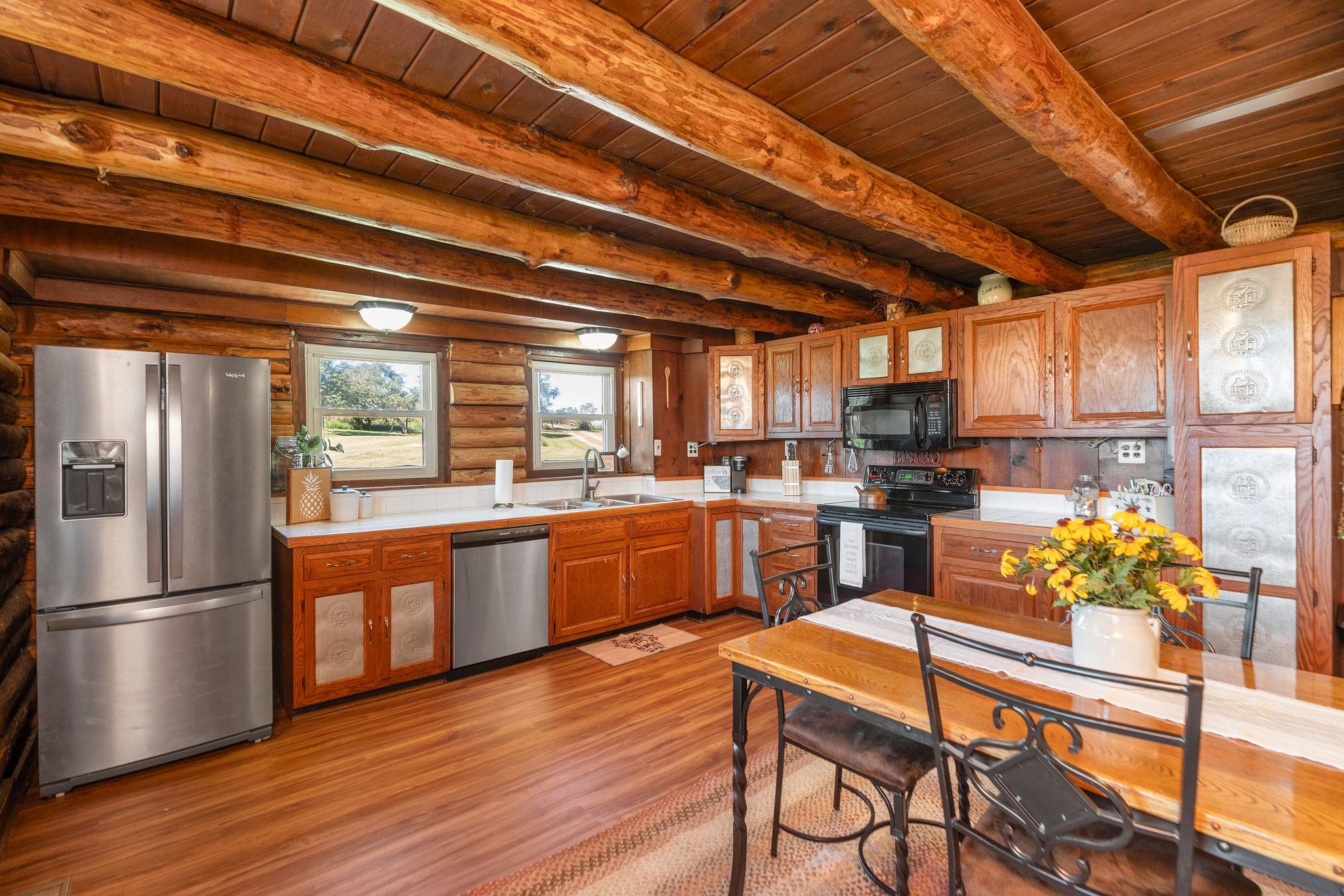 165 BLAIR HILL LN, STAUNTON, Virginia 24401, 3 Bedrooms Bedrooms, ,3 BathroomsBathrooms,Residential,165 BLAIR HILL LN,668412 MLS # 668412