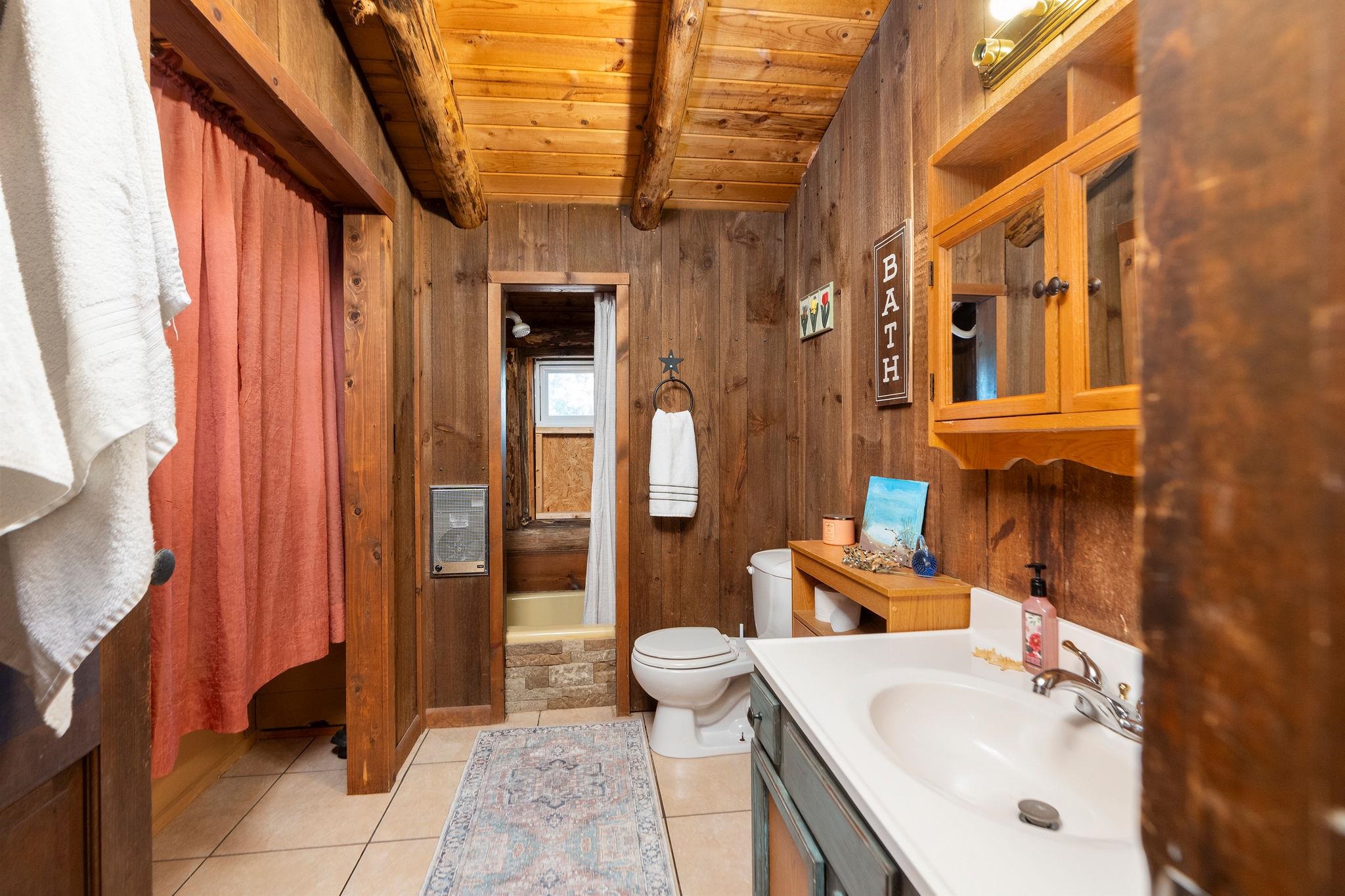 165 BLAIR HILL LN, STAUNTON, Virginia 24401, 3 Bedrooms Bedrooms, ,3 BathroomsBathrooms,Residential,165 BLAIR HILL LN,668412 MLS # 668412