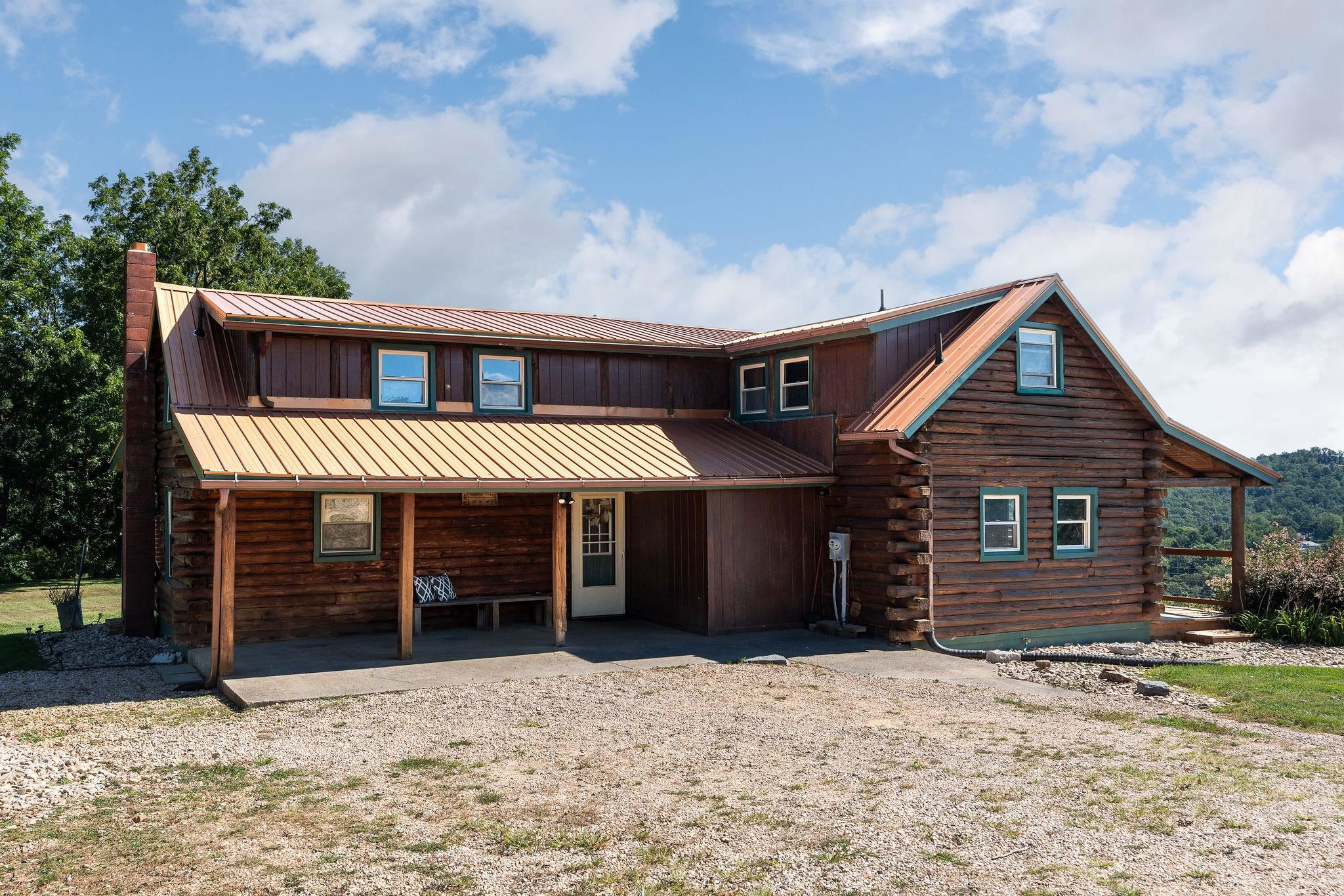 165 BLAIR HILL LN, STAUNTON, Virginia 24401, 3 Bedrooms Bedrooms, ,3 BathroomsBathrooms,Residential,165 BLAIR HILL LN,668412 MLS # 668412