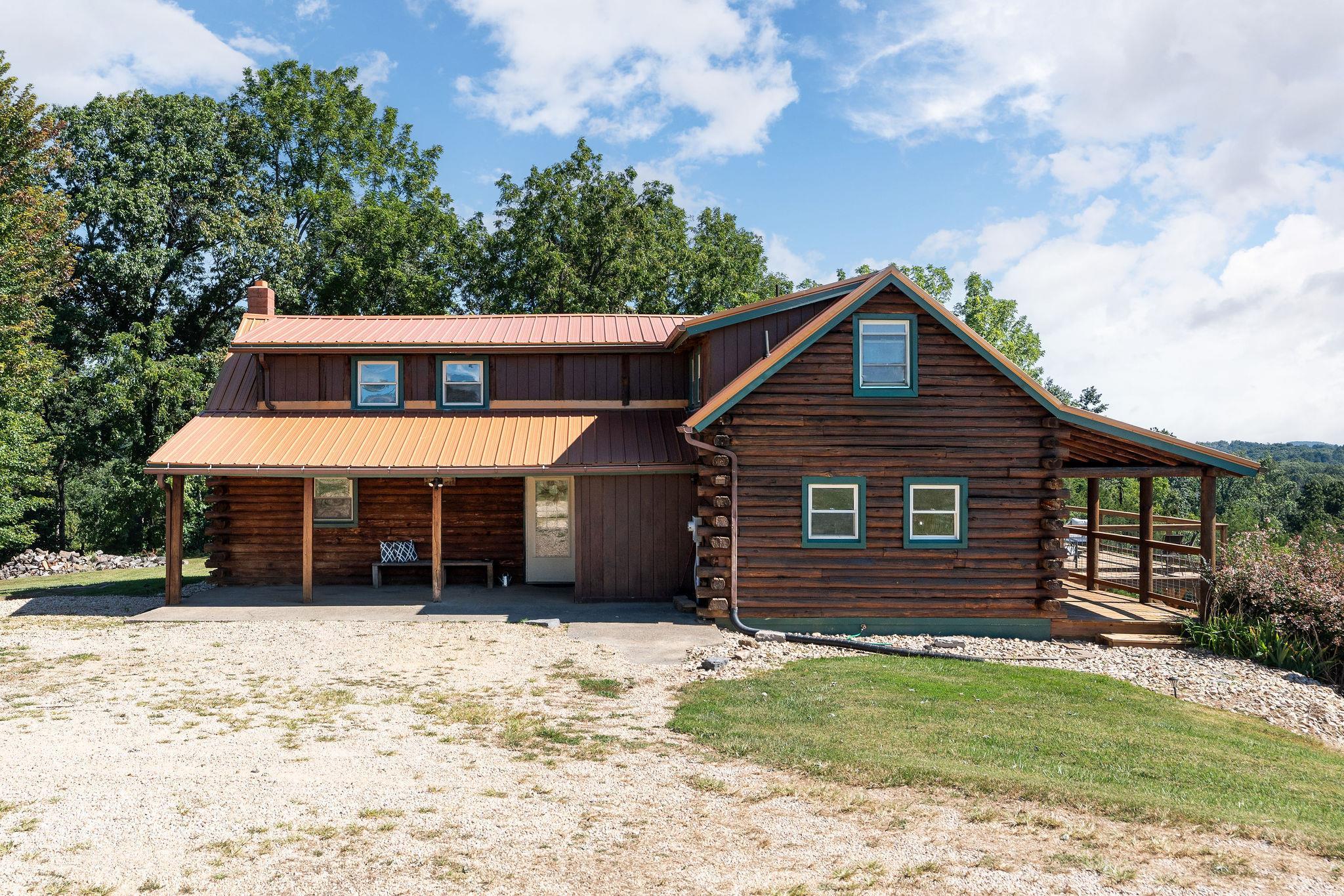 165 BLAIR HILL LN, STAUNTON, Virginia 24401, 3 Bedrooms Bedrooms, ,3 BathroomsBathrooms,Residential,165 BLAIR HILL LN,668412 MLS # 668412