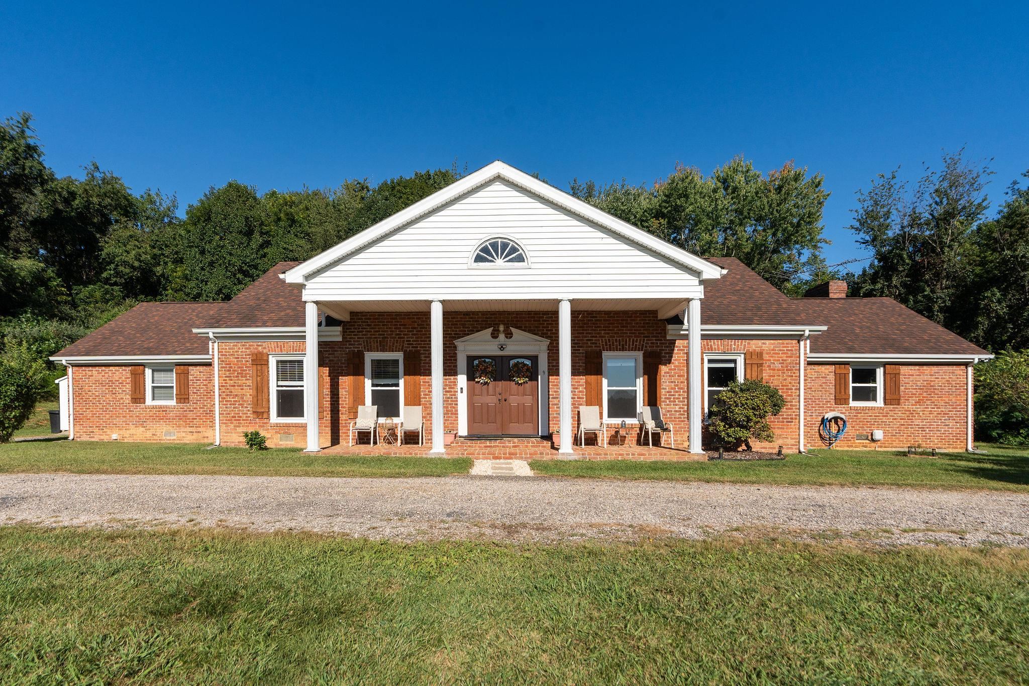 9 SHULTZ LN, GREENVILLE, Virginia 24440, 4 Bedrooms Bedrooms, ,2 BathroomsBathrooms,Residential,9 SHULTZ LN,668414 MLS # 668414