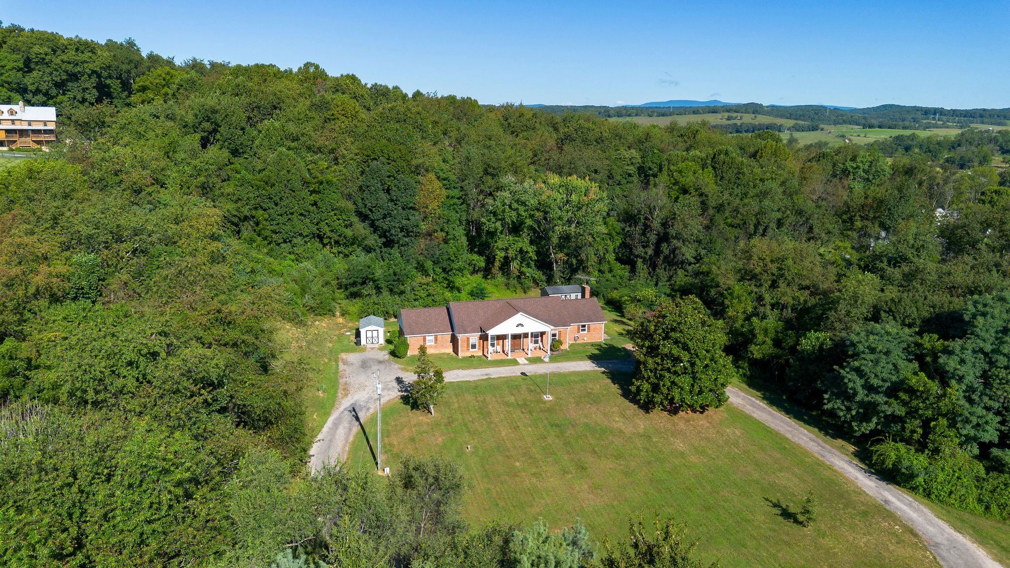 9 SHULTZ LN, GREENVILLE, Virginia 24440, 4 Bedrooms Bedrooms, ,2 BathroomsBathrooms,Residential,9 SHULTZ LN,668414 MLS # 668414