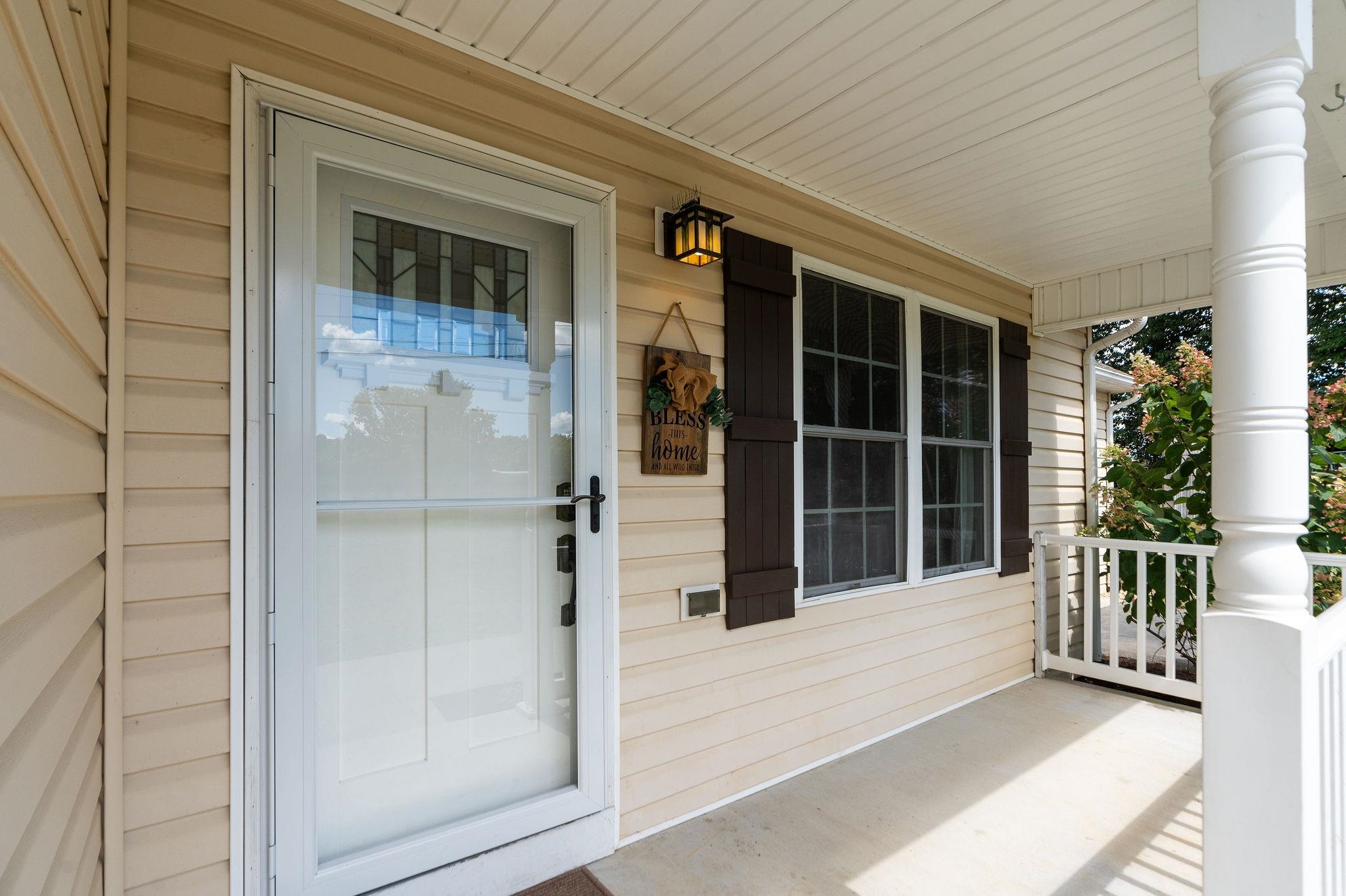 2035 COLD SPRINGS RD, STUARTS DRAFT, Virginia 24477, 3 Bedrooms Bedrooms, ,2 BathroomsBathrooms,Residential,2035 COLD SPRINGS RD,668416 MLS # 668416