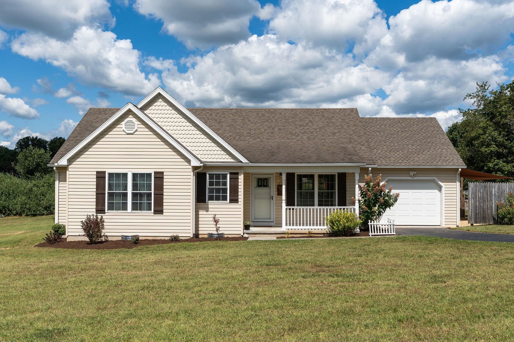 2035 COLD SPRINGS RD, STUARTS DRAFT, Virginia 24477, 3 Bedrooms Bedrooms, ,2 BathroomsBathrooms,Residential,2035 COLD SPRINGS RD,668416 MLS # 668416