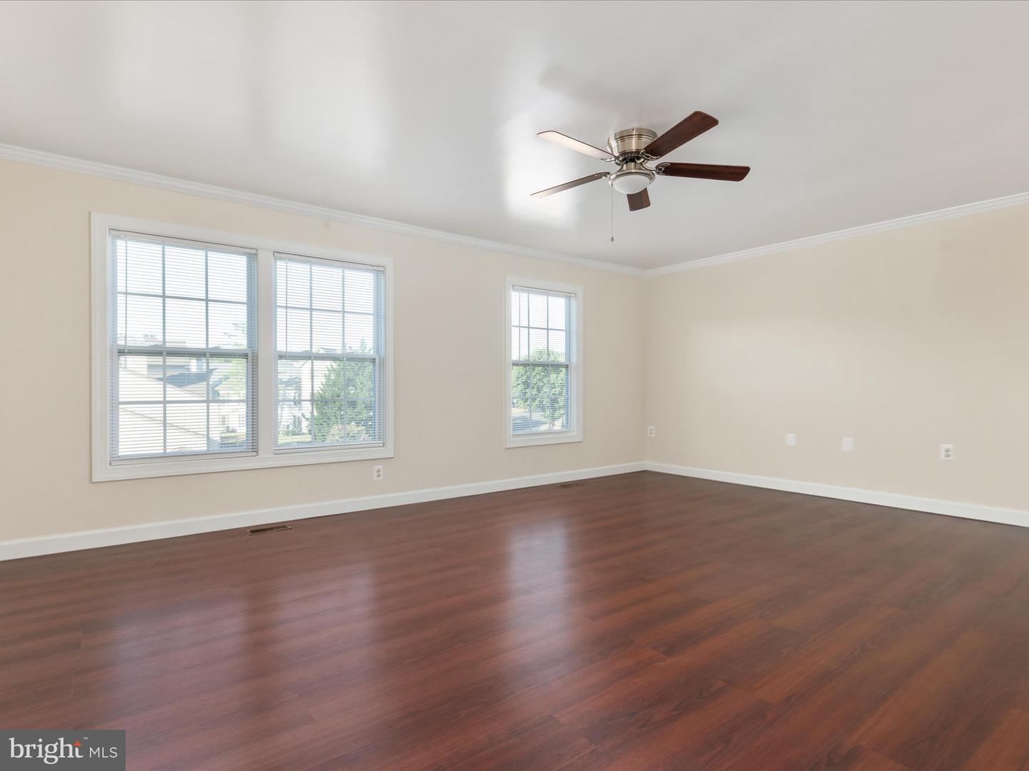 10462 PARADISE CT, MANASSAS, Virginia 20109, 3 Bedrooms Bedrooms, ,2 BathroomsBathrooms,Residential,For sale,10462 PARADISE CT,VAPW2097298 MLS # VAPW2097298