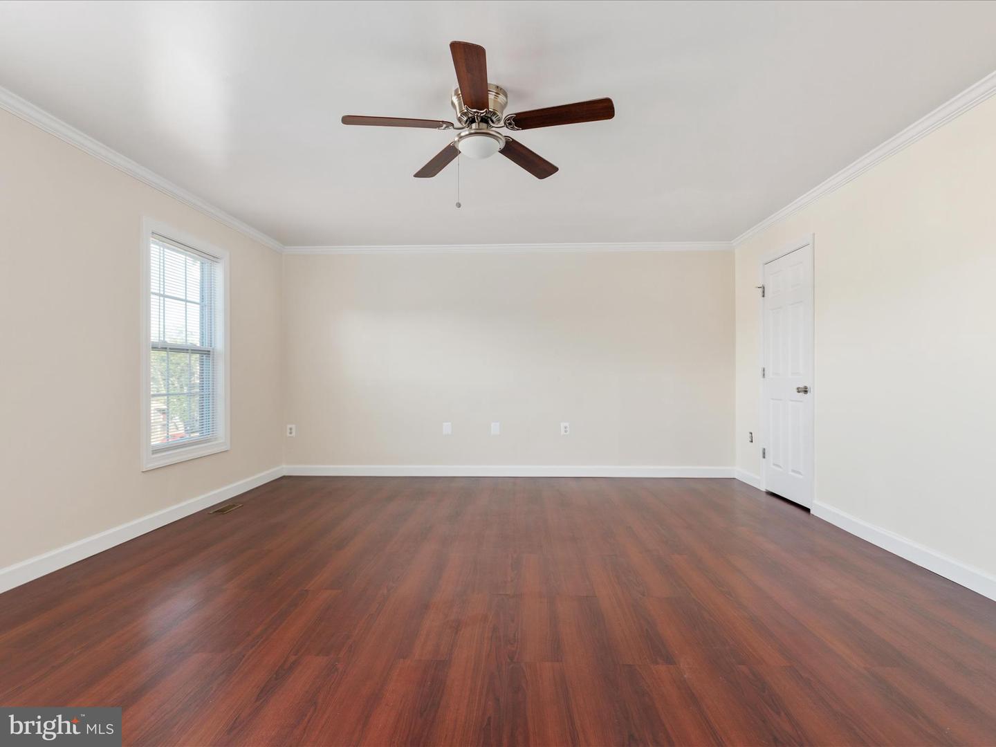 10462 PARADISE CT, MANASSAS, Virginia 20109, 3 Bedrooms Bedrooms, ,2 BathroomsBathrooms,Residential,For sale,10462 PARADISE CT,VAPW2097298 MLS # VAPW2097298