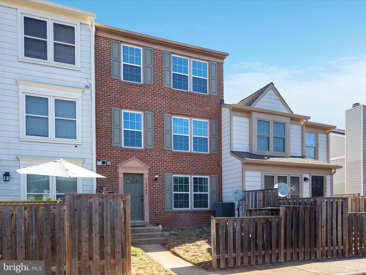 10462 PARADISE CT, MANASSAS, Virginia 20109, 3 Bedrooms Bedrooms, ,2 BathroomsBathrooms,Residential,For sale,10462 PARADISE CT,VAPW2097298 MLS # VAPW2097298