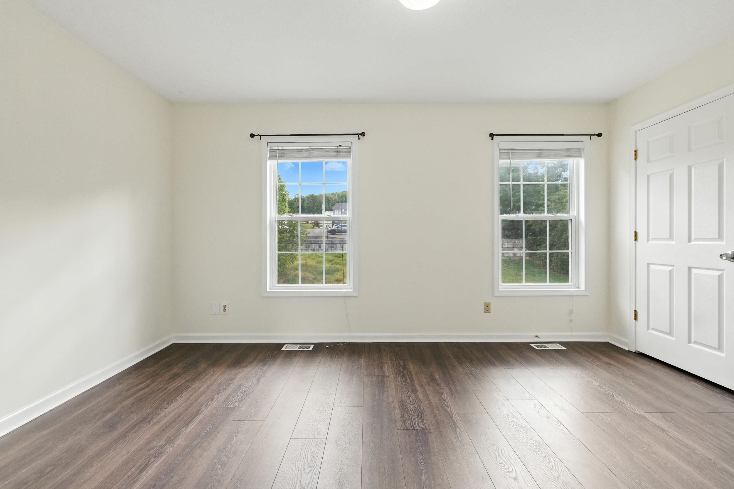 2211 RESERVOIR ST, HARRISONBURG, Virginia 22801, 2 Bedrooms Bedrooms, ,2 BathroomsBathrooms,Residential,2211 RESERVOIR ST,668423 MLS # 668423