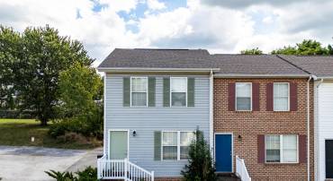 2211 RESERVOIR ST, HARRISONBURG, Virginia 22801, 2 Bedrooms Bedrooms, ,2 BathroomsBathrooms,Residential,2211 RESERVOIR ST,668423 MLS # 668423
