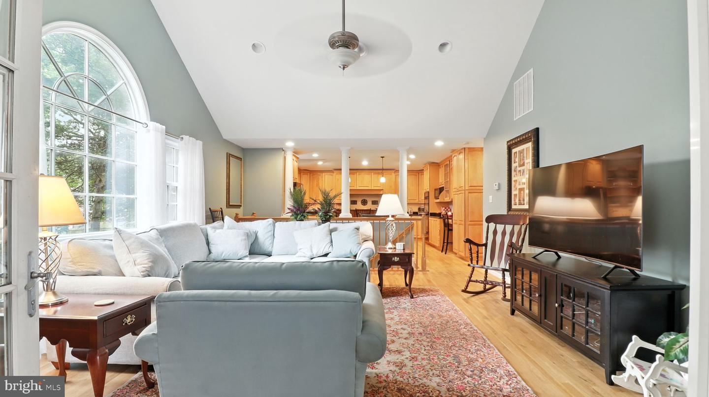 1902 STIRRUP LN, ALEXANDRIA, Virginia 22308, 6 Bedrooms Bedrooms, ,4 BathroomsBathrooms,Residential,For sale,1902 STIRRUP LN,VAFX2255208 MLS # VAFX2255208