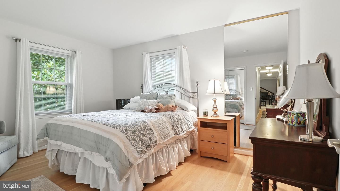 1902 STIRRUP LN, ALEXANDRIA, Virginia 22308, 6 Bedrooms Bedrooms, ,4 BathroomsBathrooms,Residential,For sale,1902 STIRRUP LN,VAFX2255208 MLS # VAFX2255208