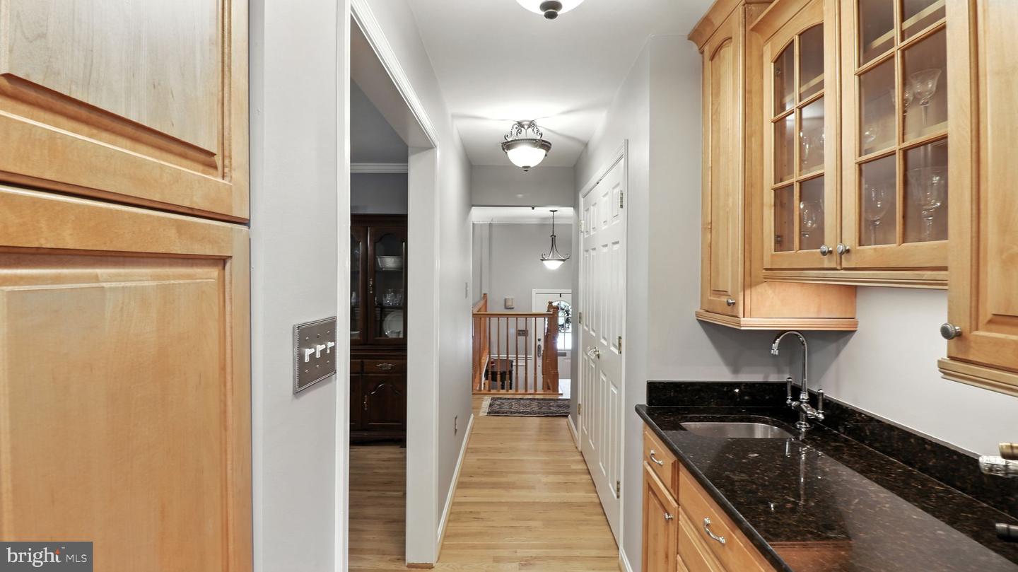 1902 STIRRUP LN, ALEXANDRIA, Virginia 22308, 6 Bedrooms Bedrooms, ,4 BathroomsBathrooms,Residential,For sale,1902 STIRRUP LN,VAFX2255208 MLS # VAFX2255208