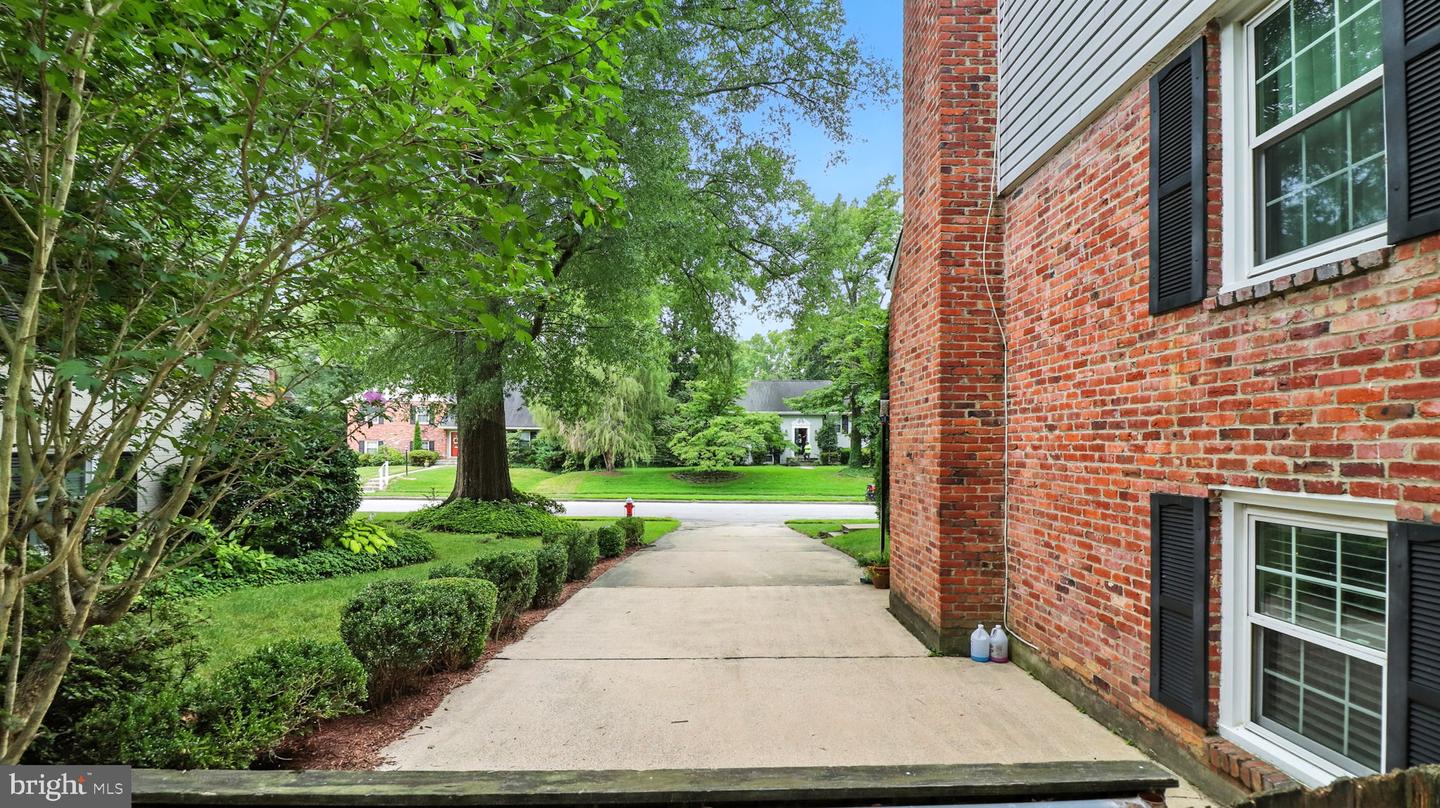 1902 STIRRUP LN, ALEXANDRIA, Virginia 22308, 6 Bedrooms Bedrooms, ,4 BathroomsBathrooms,Residential,For sale,1902 STIRRUP LN,VAFX2255208 MLS # VAFX2255208