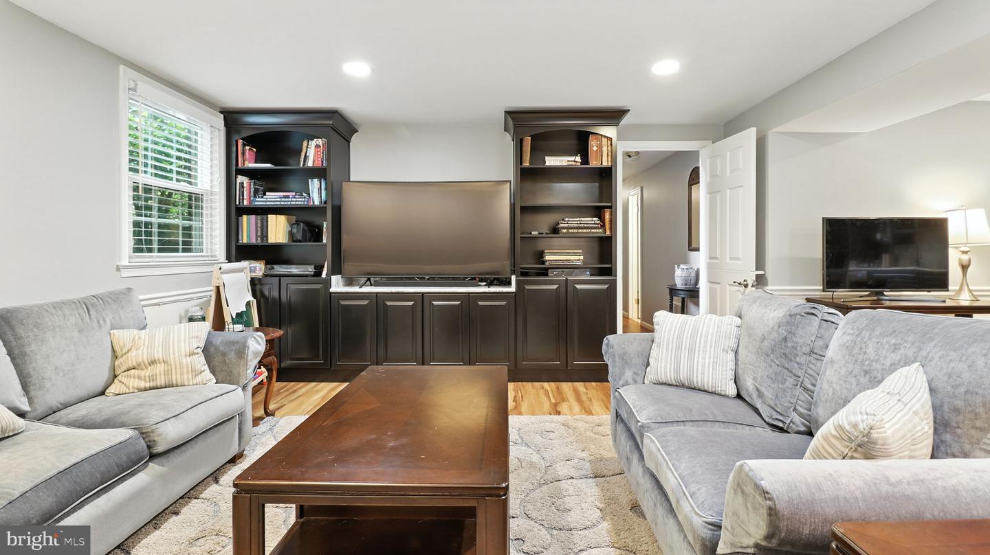 1902 STIRRUP LN, ALEXANDRIA, Virginia 22308, 6 Bedrooms Bedrooms, ,4 BathroomsBathrooms,Residential,For sale,1902 STIRRUP LN,VAFX2255208 MLS # VAFX2255208