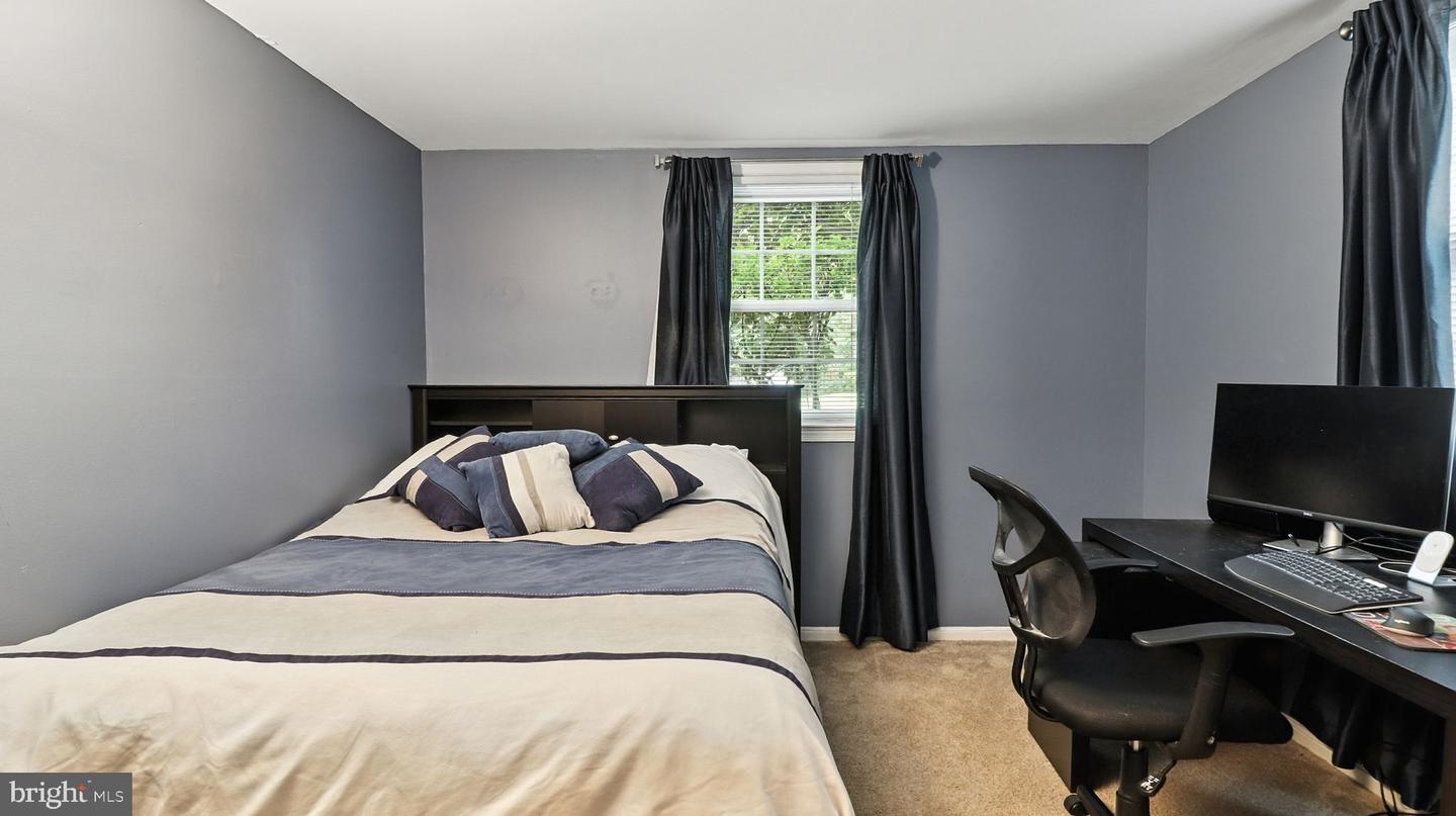 1902 STIRRUP LN, ALEXANDRIA, Virginia 22308, 6 Bedrooms Bedrooms, ,4 BathroomsBathrooms,Residential,For sale,1902 STIRRUP LN,VAFX2255208 MLS # VAFX2255208