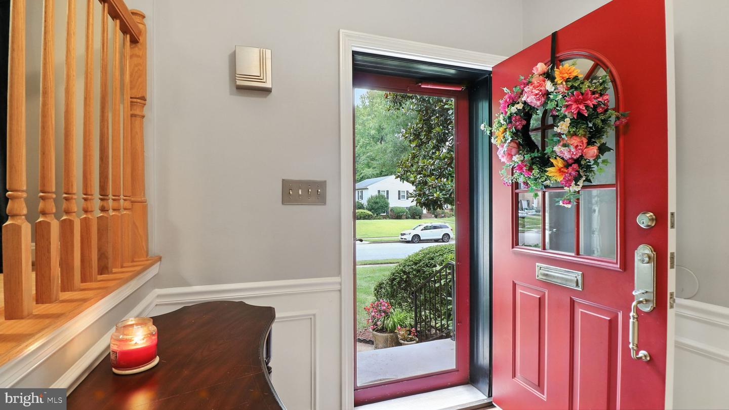 1902 STIRRUP LN, ALEXANDRIA, Virginia 22308, 6 Bedrooms Bedrooms, ,4 BathroomsBathrooms,Residential,For sale,1902 STIRRUP LN,VAFX2255208 MLS # VAFX2255208