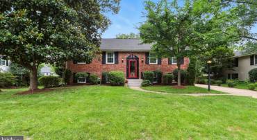 1902 STIRRUP LN, ALEXANDRIA, Virginia 22308, 6 Bedrooms Bedrooms, ,4 BathroomsBathrooms,Residential,For sale,1902 STIRRUP LN,VAFX2255208 MLS # VAFX2255208