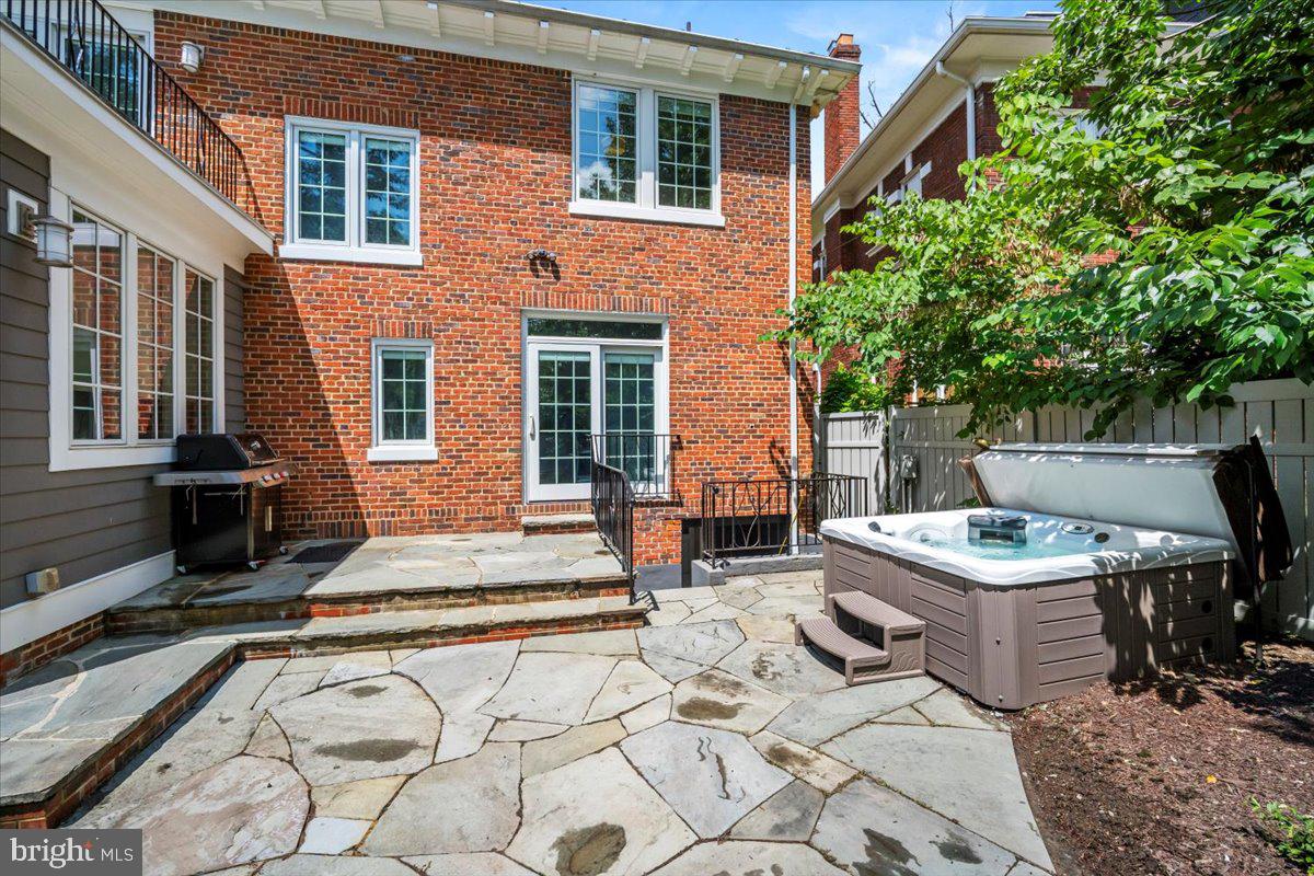 1610 CRITTENDEN ST NW, WASHINGTON, District Of Columbia 20011, 5 Bedrooms Bedrooms, ,4 BathroomsBathrooms,Residential,For sale,1610 CRITTENDEN ST NW,DCDC2211256 MLS # DCDC2211256