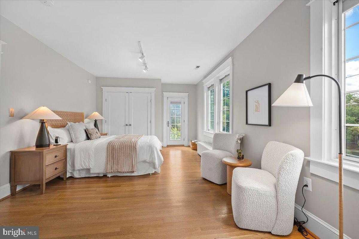 1610 CRITTENDEN ST NW, WASHINGTON, District Of Columbia 20011, 5 Bedrooms Bedrooms, ,4 BathroomsBathrooms,Residential,For sale,1610 CRITTENDEN ST NW,DCDC2211256 MLS # DCDC2211256