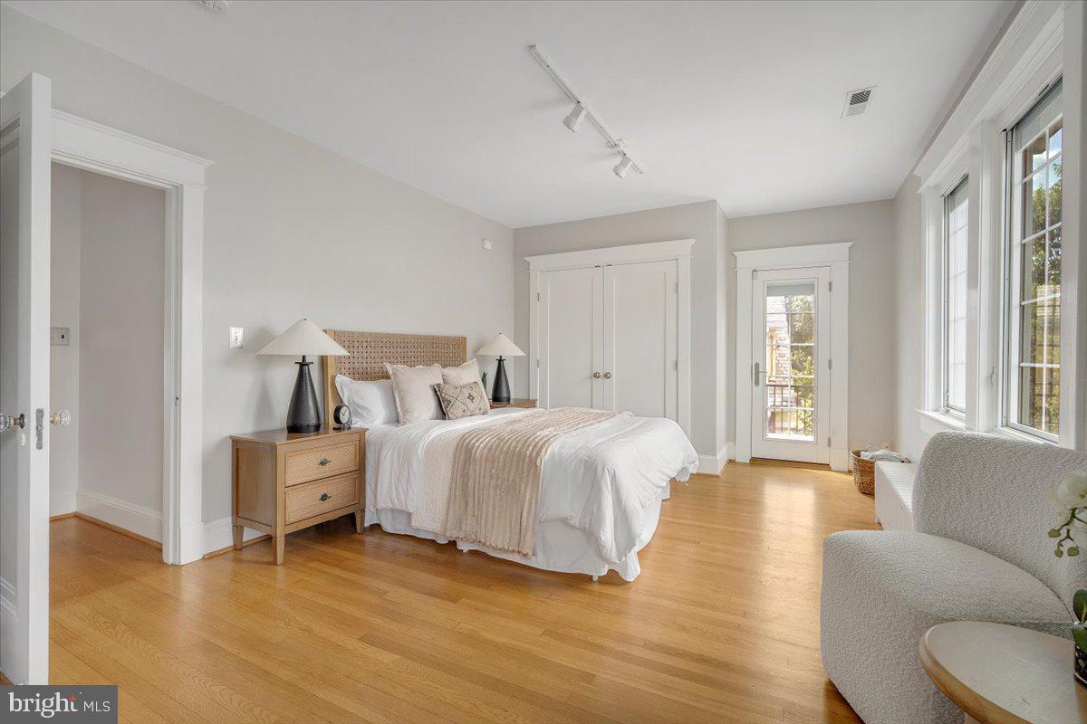 1610 CRITTENDEN ST NW, WASHINGTON, District Of Columbia 20011, 5 Bedrooms Bedrooms, ,4 BathroomsBathrooms,Residential,For sale,1610 CRITTENDEN ST NW,DCDC2211256 MLS # DCDC2211256