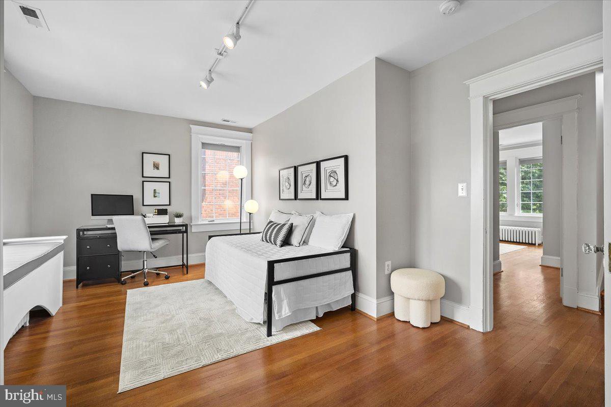 1610 CRITTENDEN ST NW, WASHINGTON, District Of Columbia 20011, 5 Bedrooms Bedrooms, ,4 BathroomsBathrooms,Residential,For sale,1610 CRITTENDEN ST NW,DCDC2211256 MLS # DCDC2211256