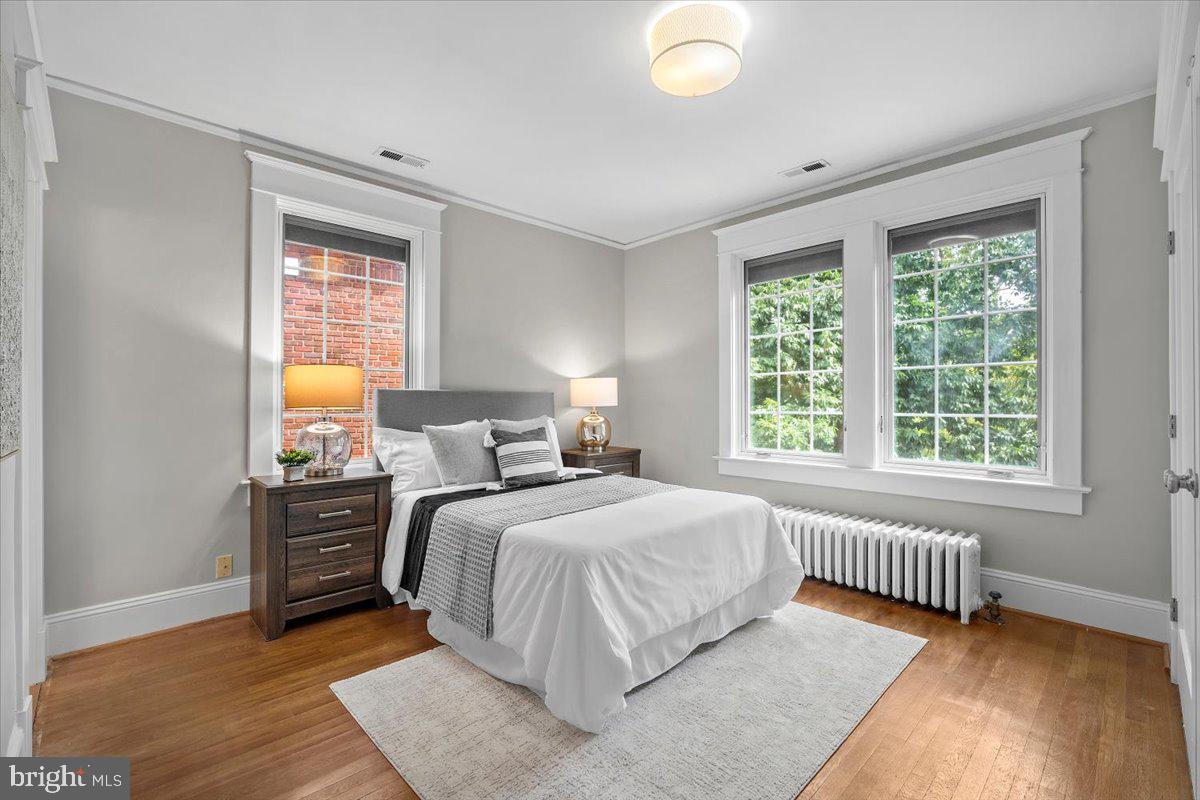 1610 CRITTENDEN ST NW, WASHINGTON, District Of Columbia 20011, 5 Bedrooms Bedrooms, ,4 BathroomsBathrooms,Residential,For sale,1610 CRITTENDEN ST NW,DCDC2211256 MLS # DCDC2211256