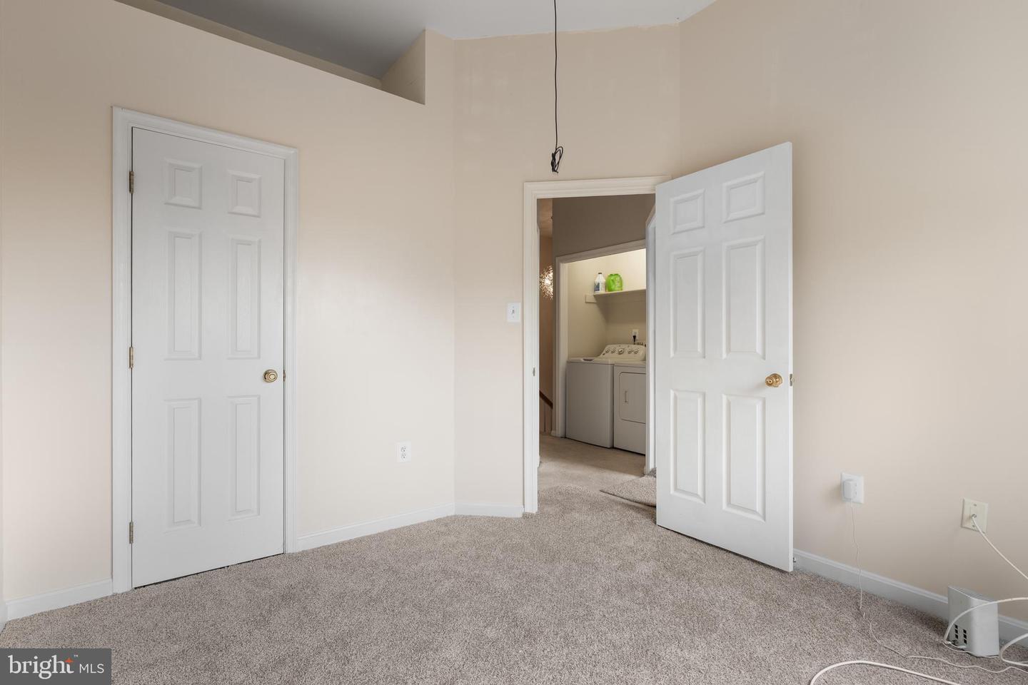 417 CLAYTON LN, ALEXANDRIA, Virginia 22304, 3 Bedrooms Bedrooms, ,3 BathroomsBathrooms,Residential,For sale,417 CLAYTON LN,VAAX2047908 MLS # VAAX2047908