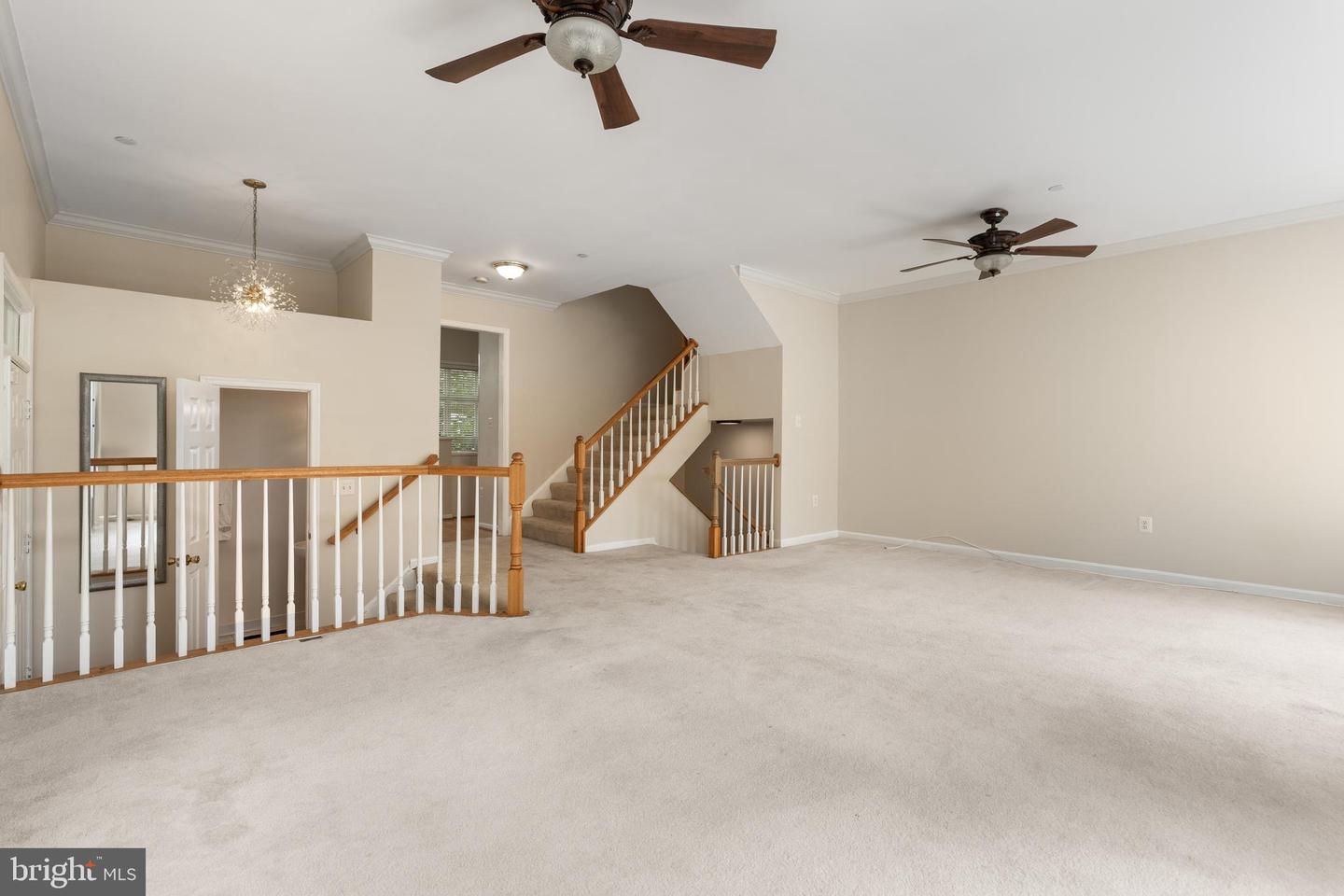 417 CLAYTON LN, ALEXANDRIA, Virginia 22304, 3 Bedrooms Bedrooms, ,3 BathroomsBathrooms,Residential,For sale,417 CLAYTON LN,VAAX2047908 MLS # VAAX2047908