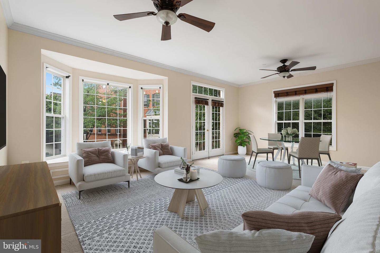 417 CLAYTON LN, ALEXANDRIA, Virginia 22304, 3 Bedrooms Bedrooms, ,3 BathroomsBathrooms,Residential,For sale,417 CLAYTON LN,VAAX2047908 MLS # VAAX2047908