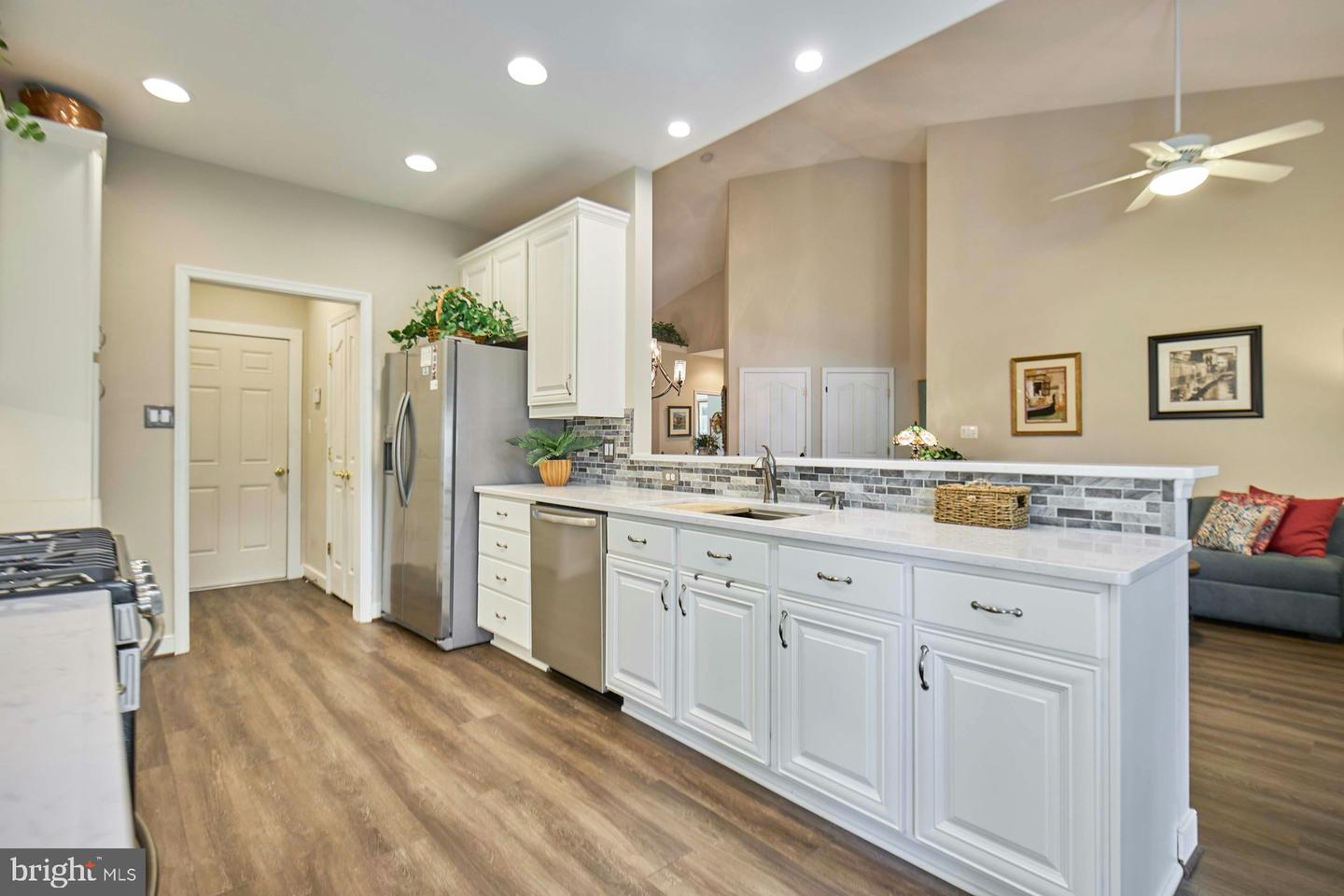 13014 TRIPLE CROWN LOOP, GAINESVILLE, Virginia 20155, 2 Bedrooms Bedrooms, ,3 BathroomsBathrooms,Residential,For sale,13014 TRIPLE CROWN LOOP,VAPW2101000 MLS # VAPW2101000