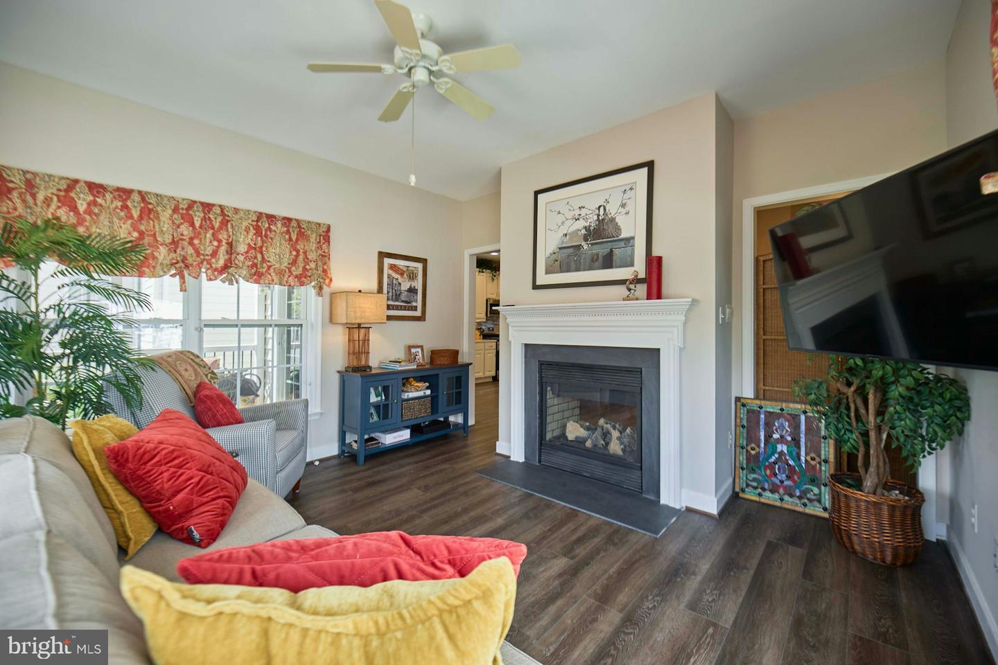 13014 TRIPLE CROWN LOOP, GAINESVILLE, Virginia 20155, 2 Bedrooms Bedrooms, ,3 BathroomsBathrooms,Residential,For sale,13014 TRIPLE CROWN LOOP,VAPW2101000 MLS # VAPW2101000