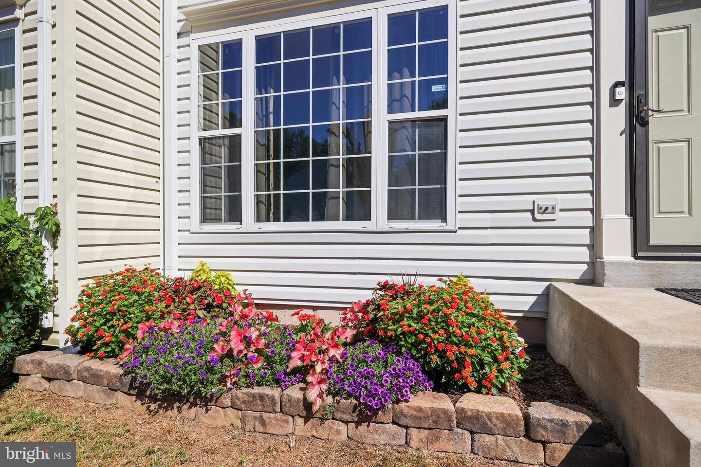 4867 BENECIA LN, DUMFRIES, Virginia 22025, 3 Bedrooms Bedrooms, ,3 BathroomsBathrooms,Residential,For sale,4867 BENECIA LN,VAPW2101068 MLS # VAPW2101068