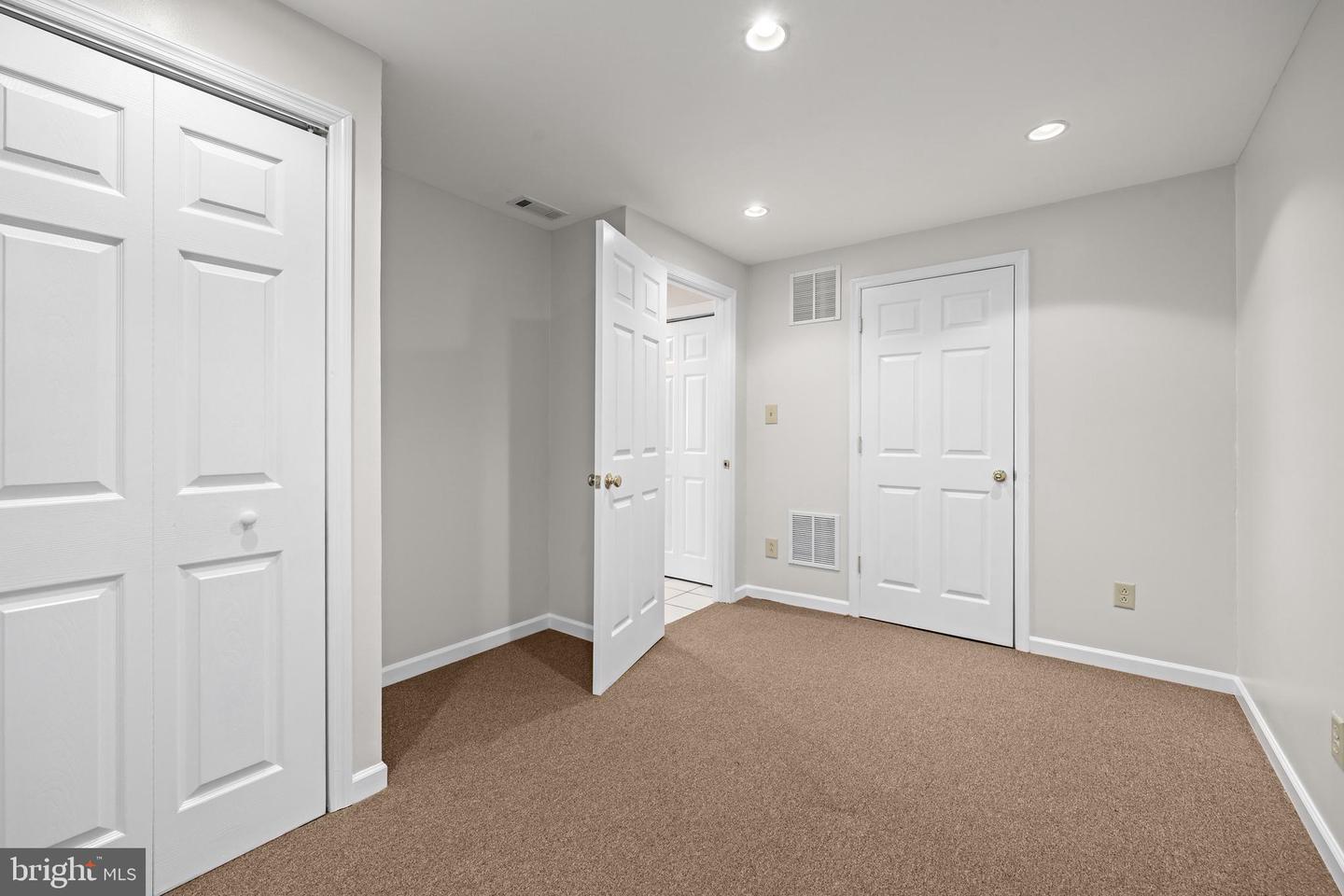 4867 BENECIA LN, DUMFRIES, Virginia 22025, 3 Bedrooms Bedrooms, ,3 BathroomsBathrooms,Residential,For sale,4867 BENECIA LN,VAPW2101068 MLS # VAPW2101068