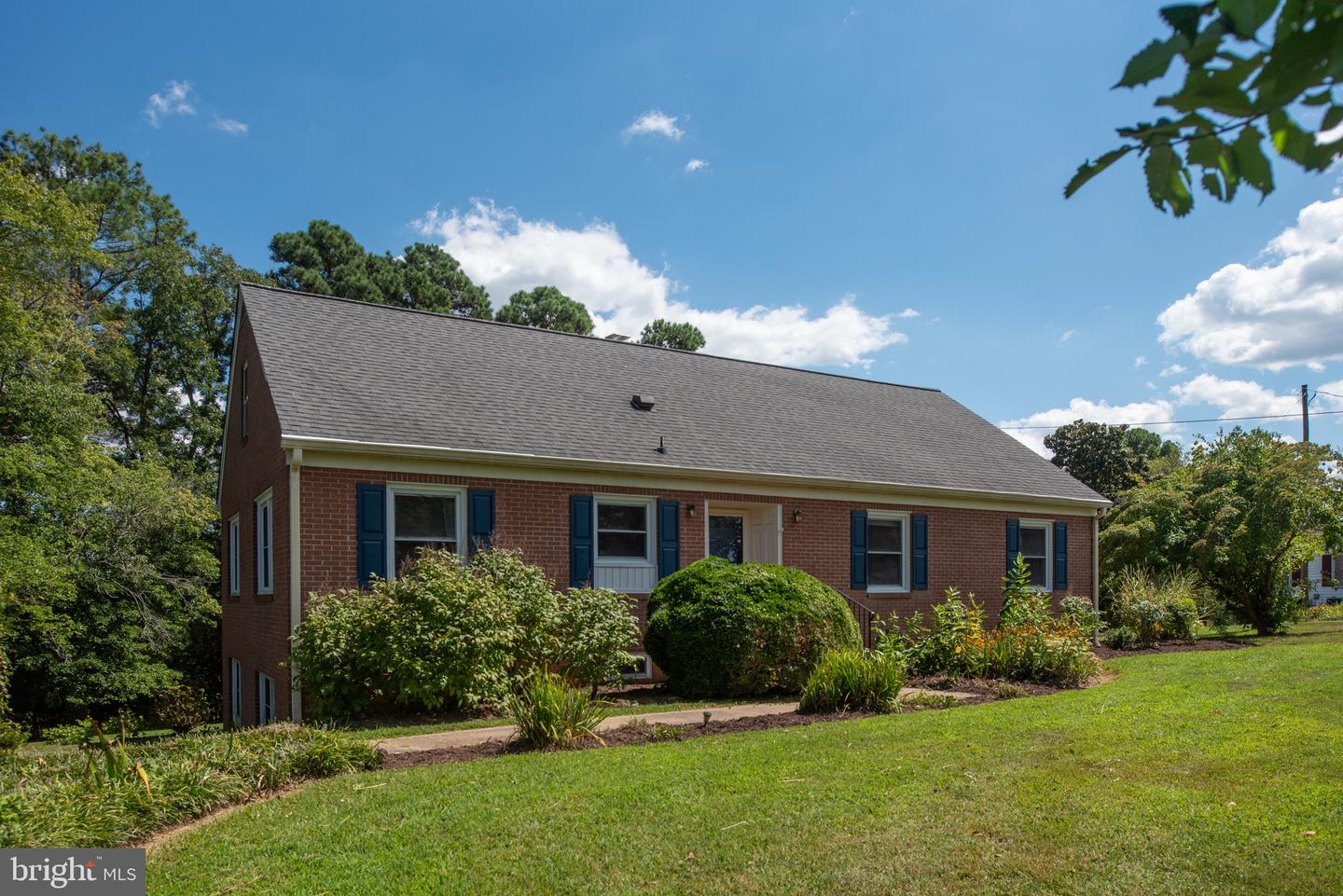 1225 WOODSTOCK RD, KING GEORGE, Virginia 22485, 3 Bedrooms Bedrooms, ,2 BathroomsBathrooms,Residential,For sale,1225 WOODSTOCK RD,VAKG2006916 MLS # VAKG2006916