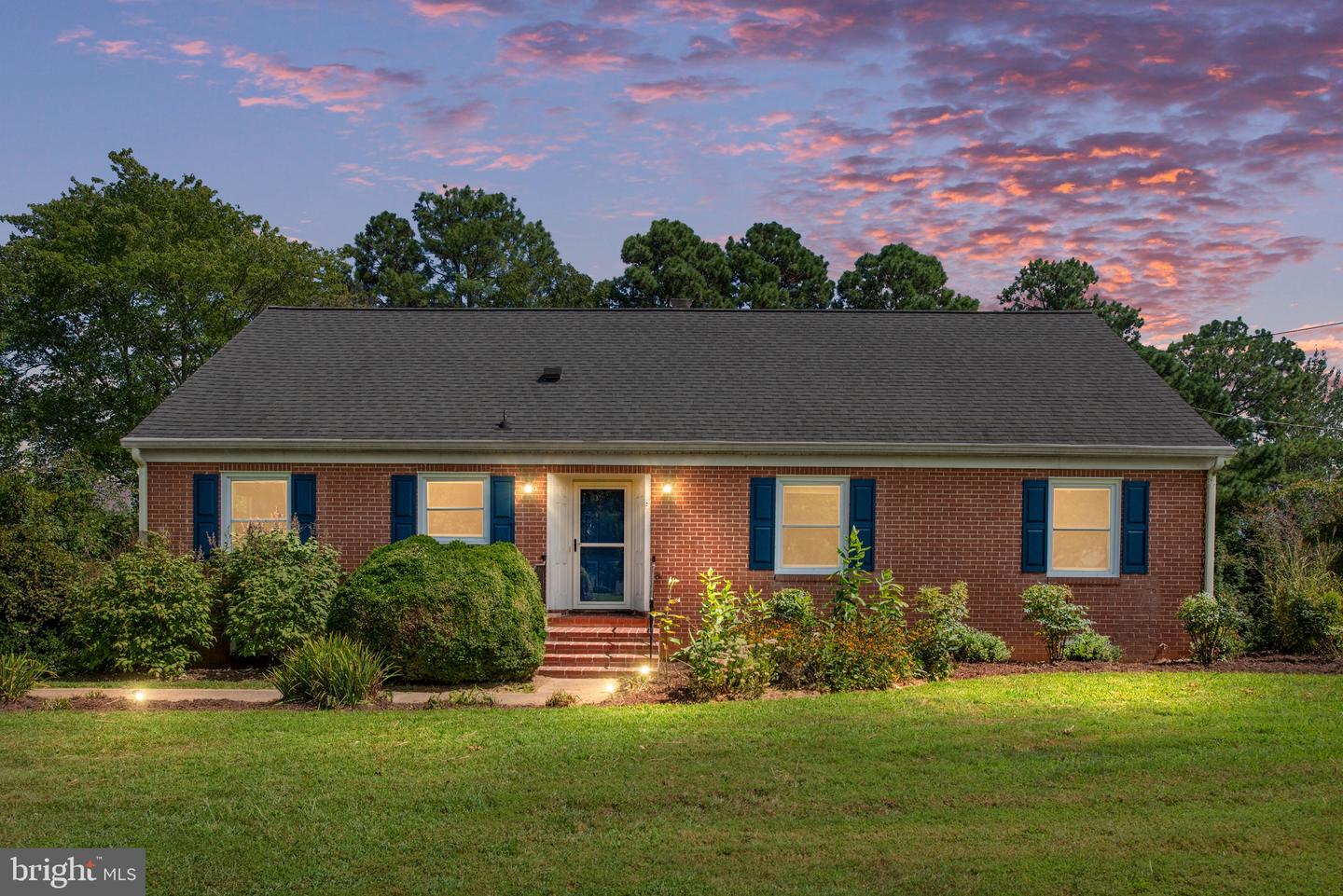 1225 WOODSTOCK RD, KING GEORGE, Virginia 22485, 3 Bedrooms Bedrooms, ,2 BathroomsBathrooms,Residential,For sale,1225 WOODSTOCK RD,VAKG2006916 MLS # VAKG2006916
